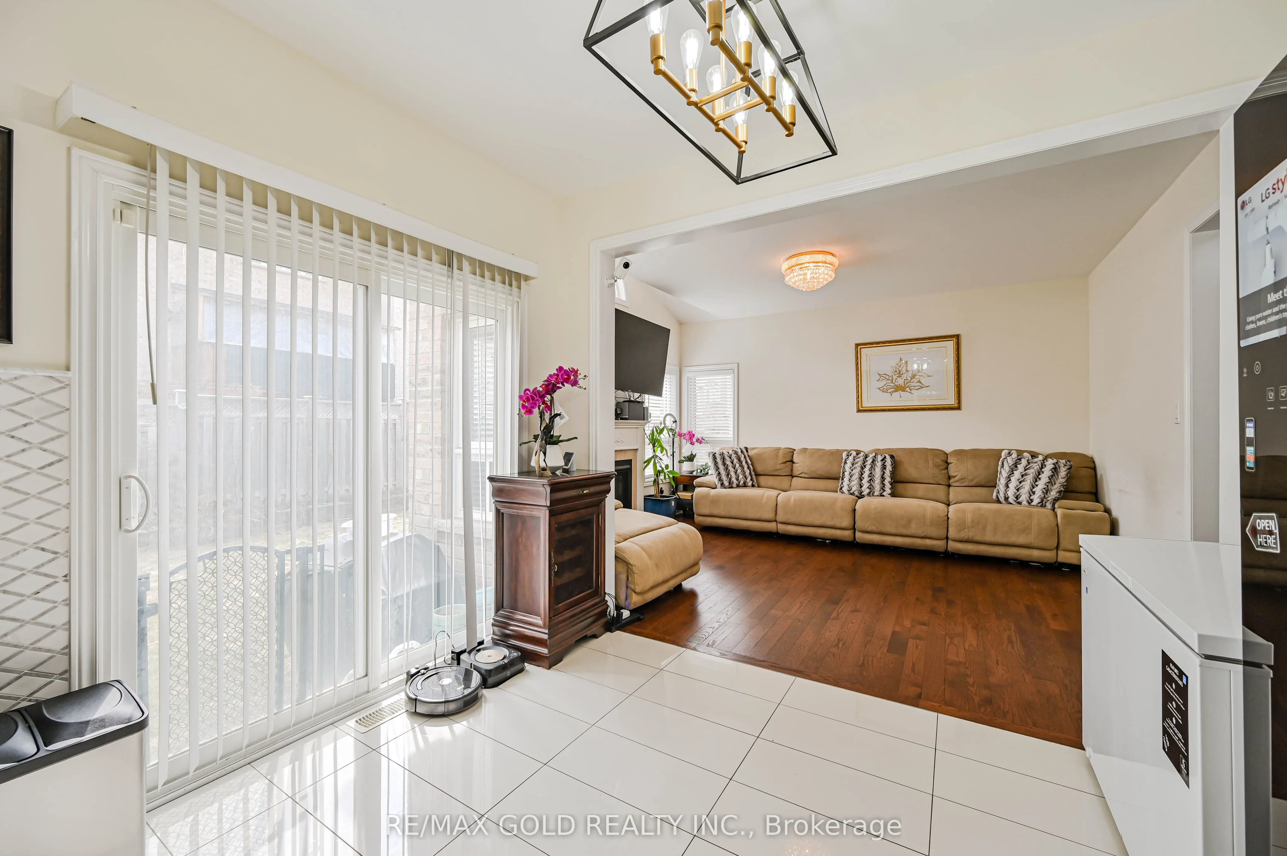7 Bellotti Crescent