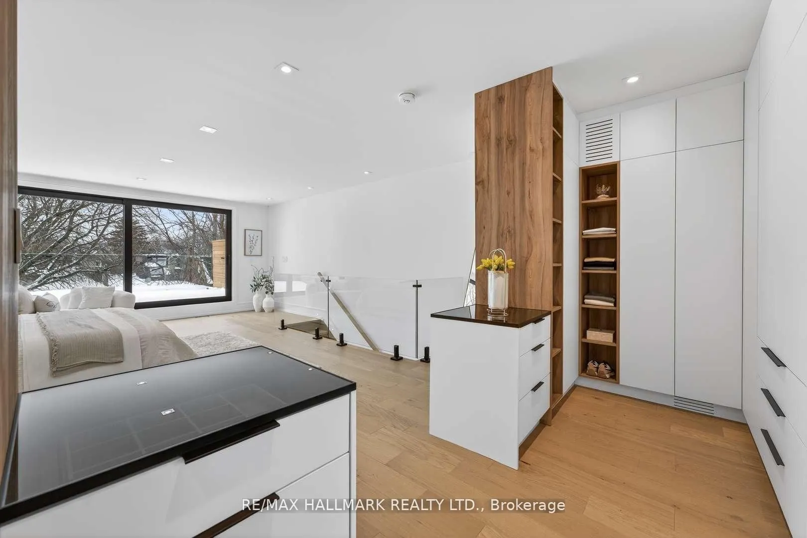 10 Wheeler Avenue
