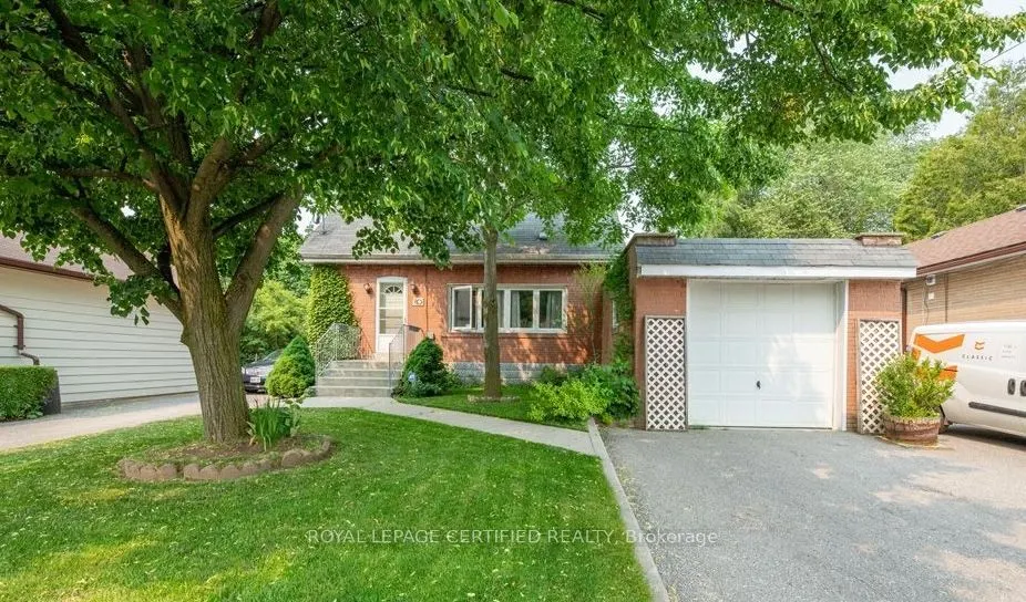 80 Vanbrugh Avenue