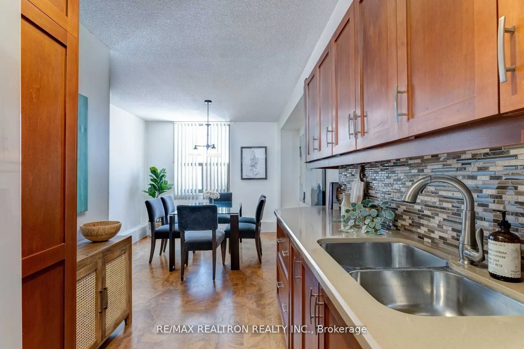 90 Ling Road #404