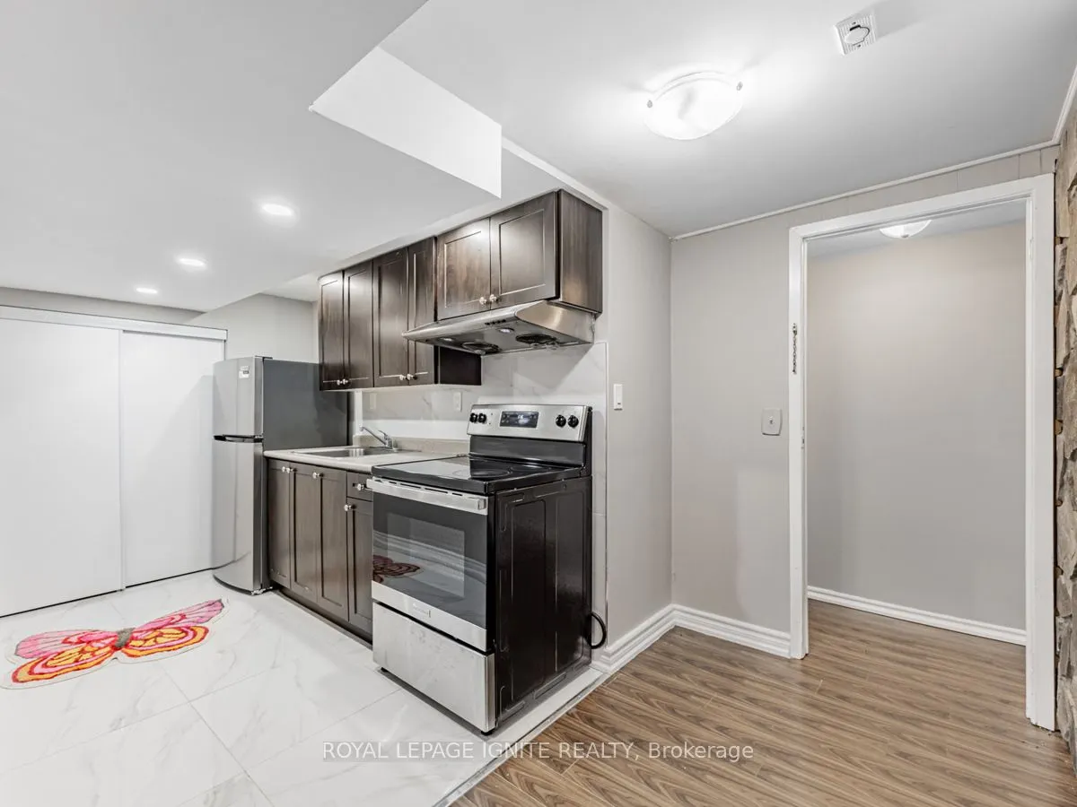 803 Fairview Avenue