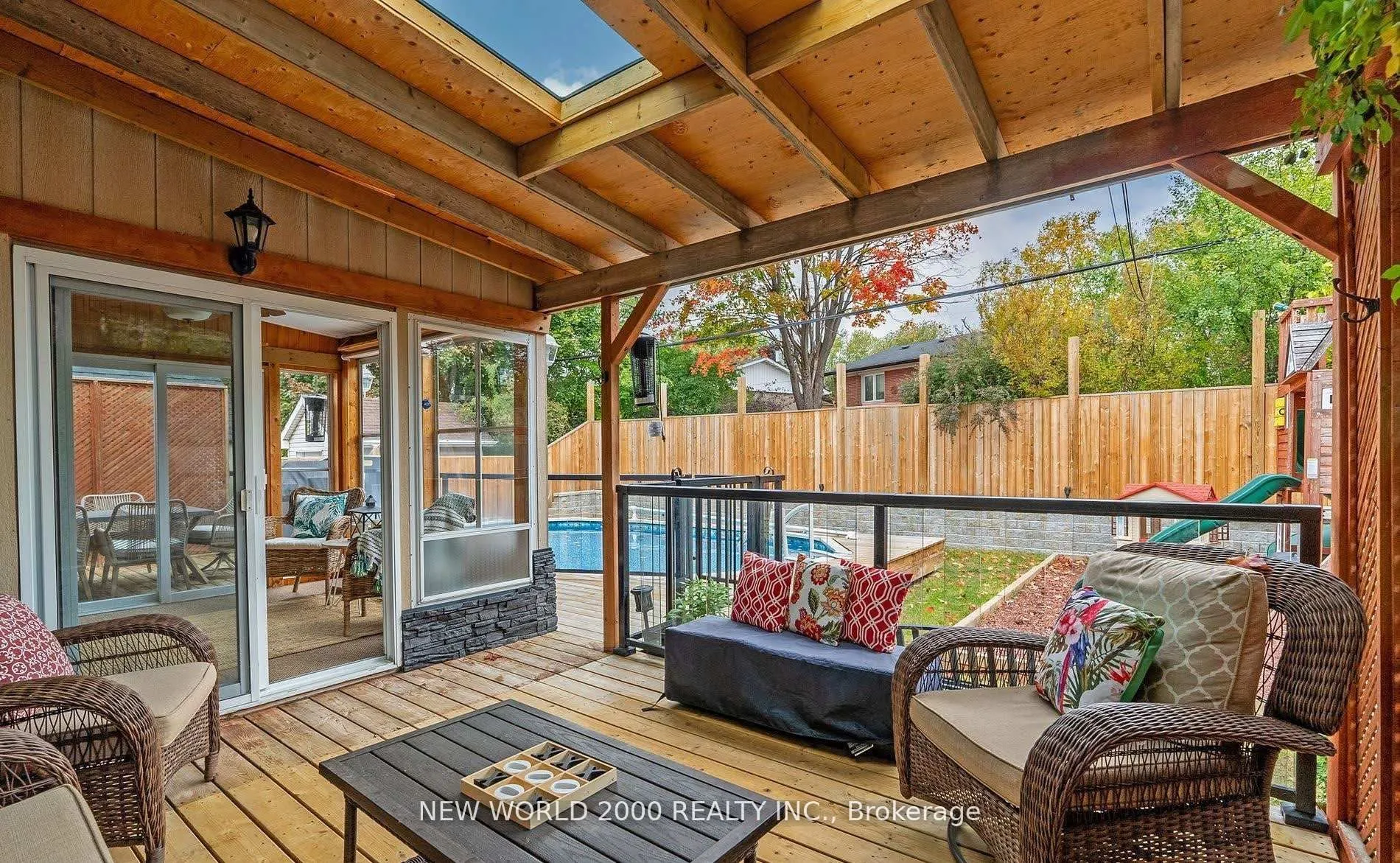 920 Greenwood Crescent