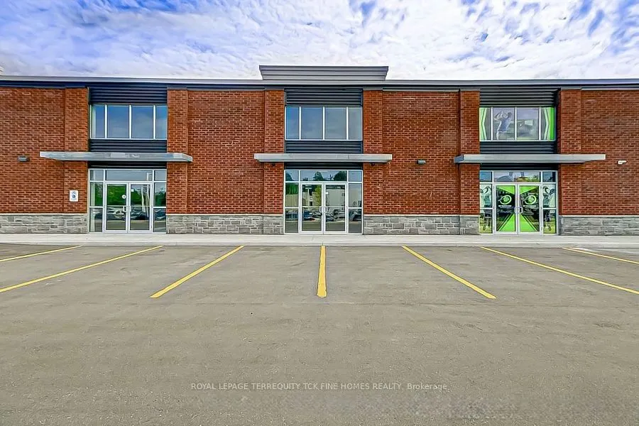 472 Taunton Road W #3