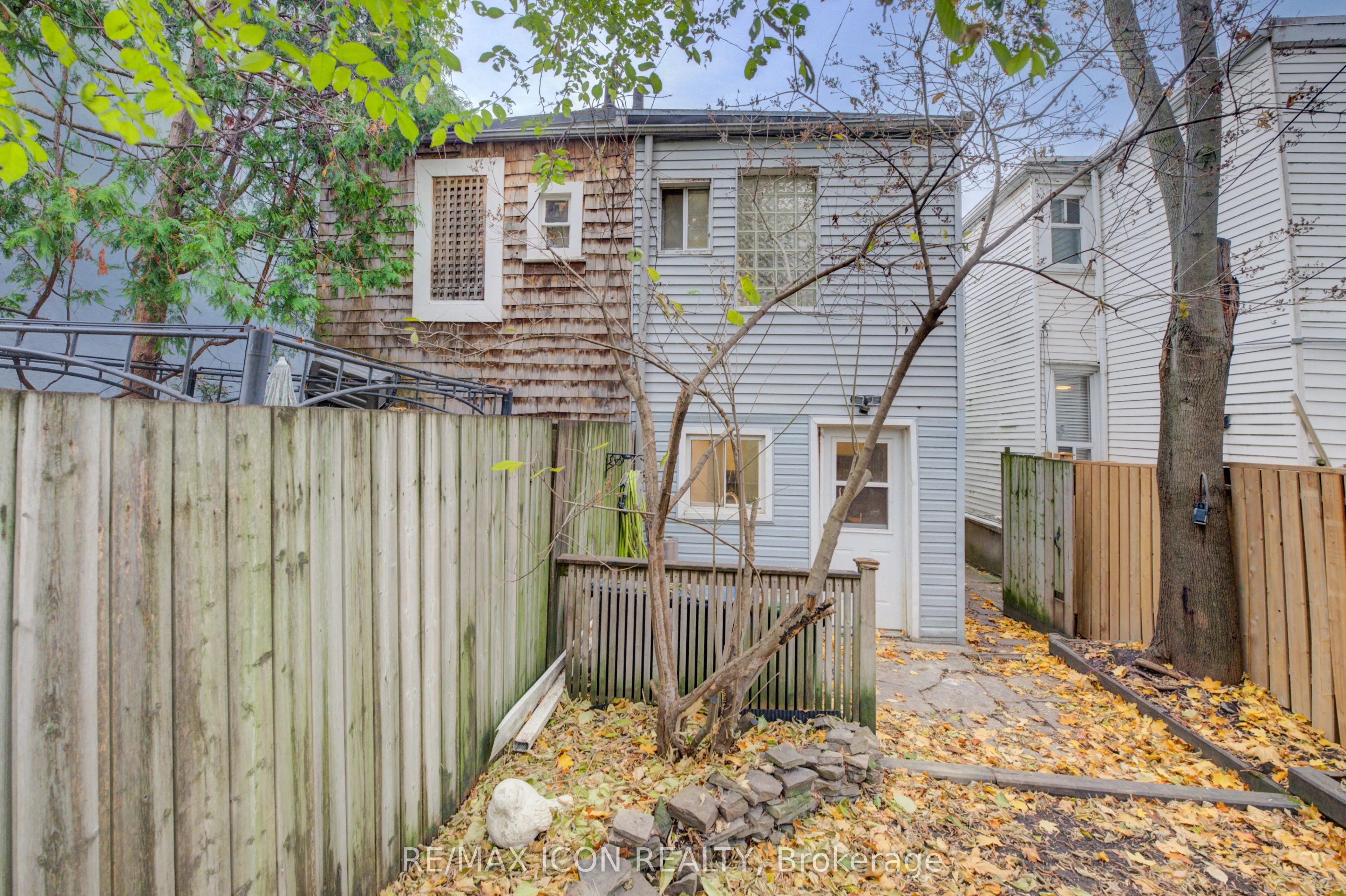 898 Eastern Avenue