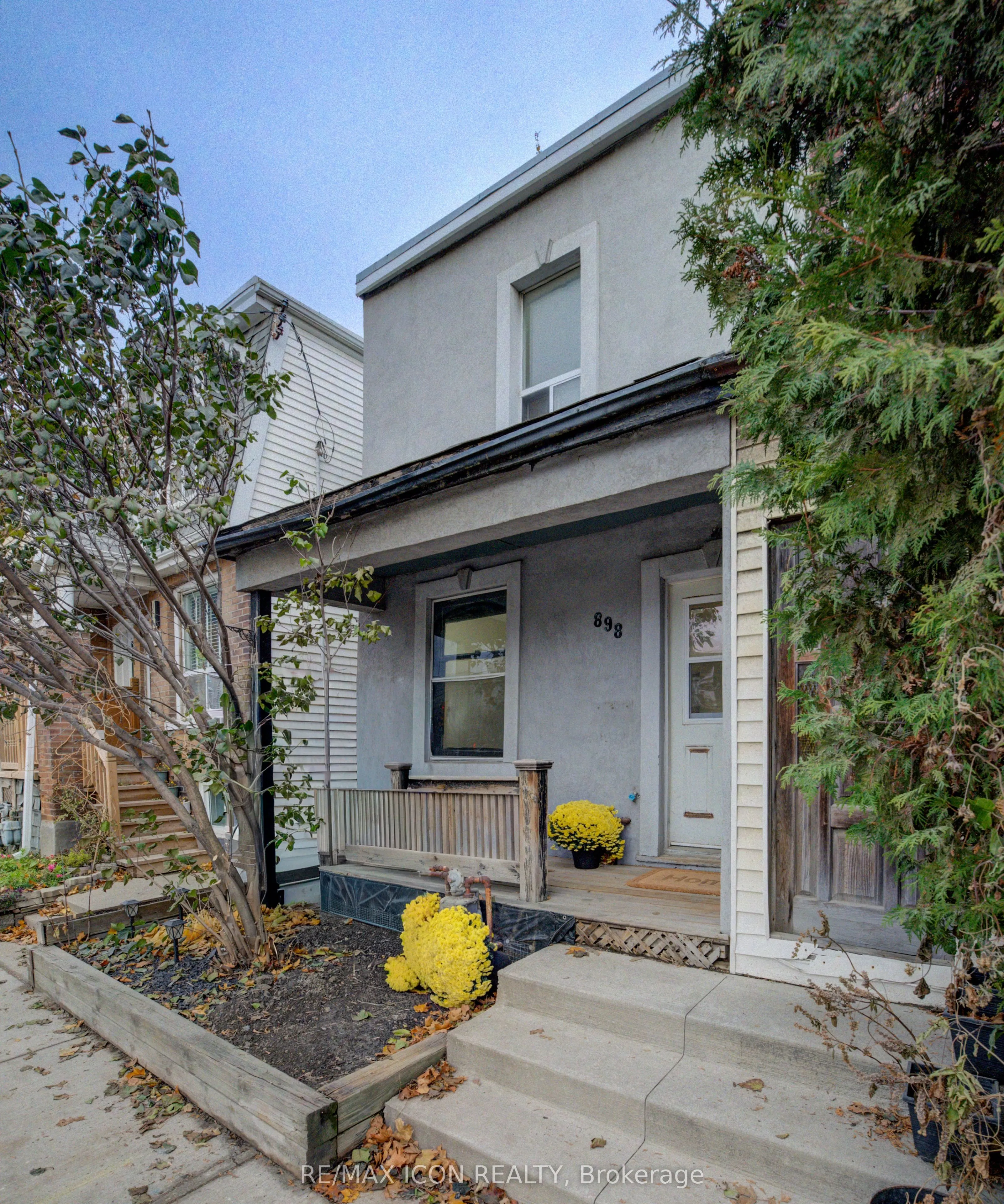 898 Eastern Avenue