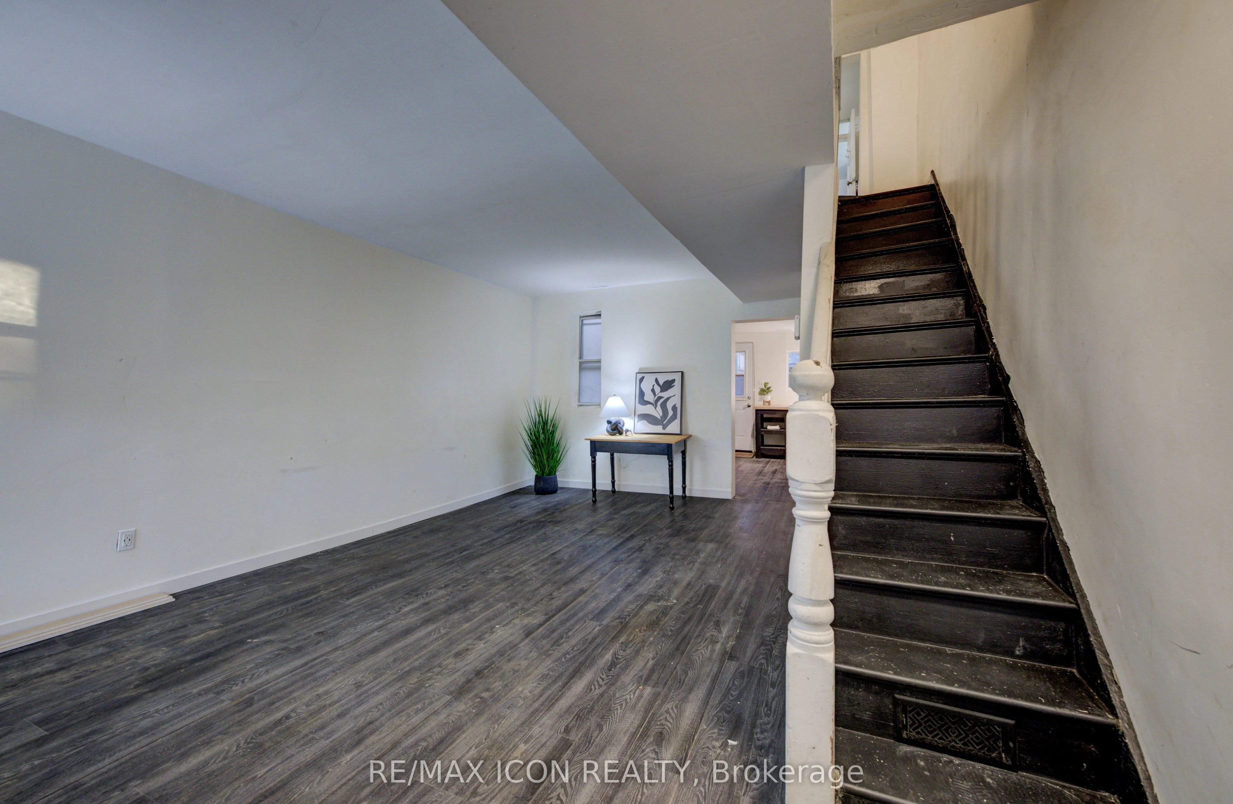 898 Eastern Avenue