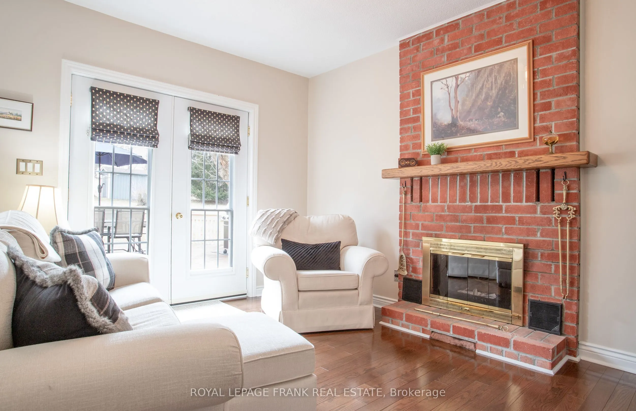 85 Ambleside Drive