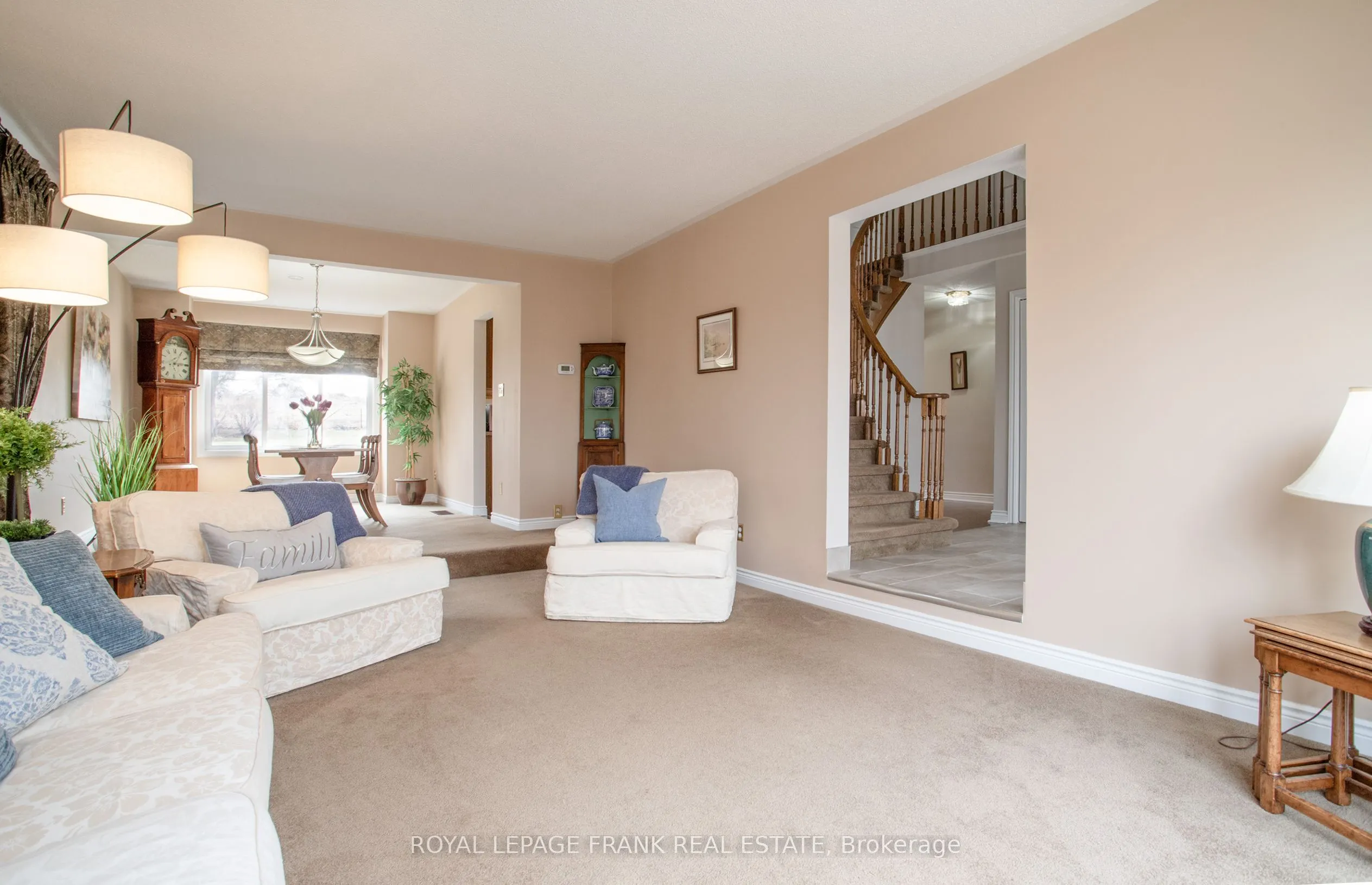 85 Ambleside Drive