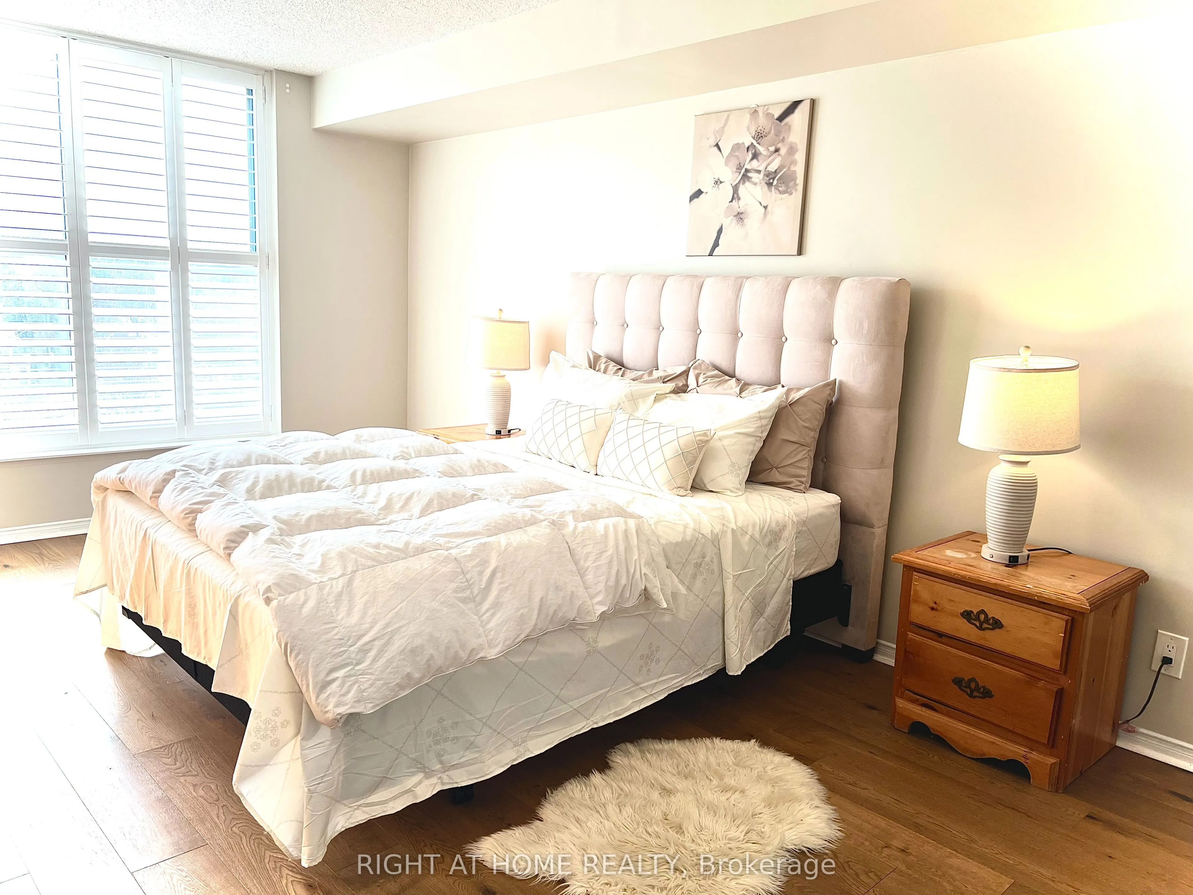 90 Dale Avenue #706