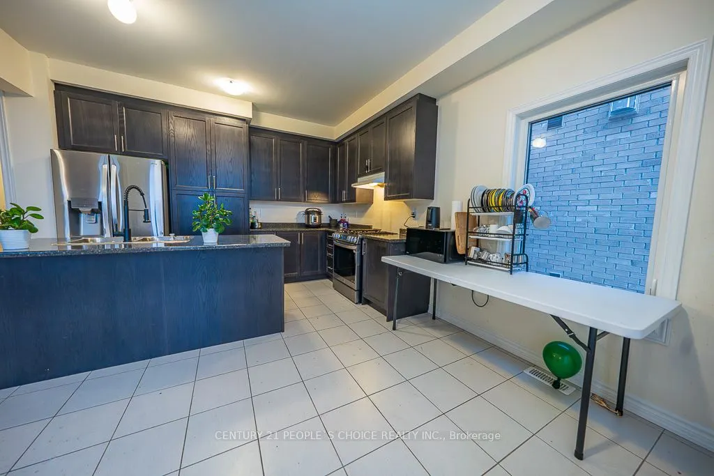 83 Robin Trail
