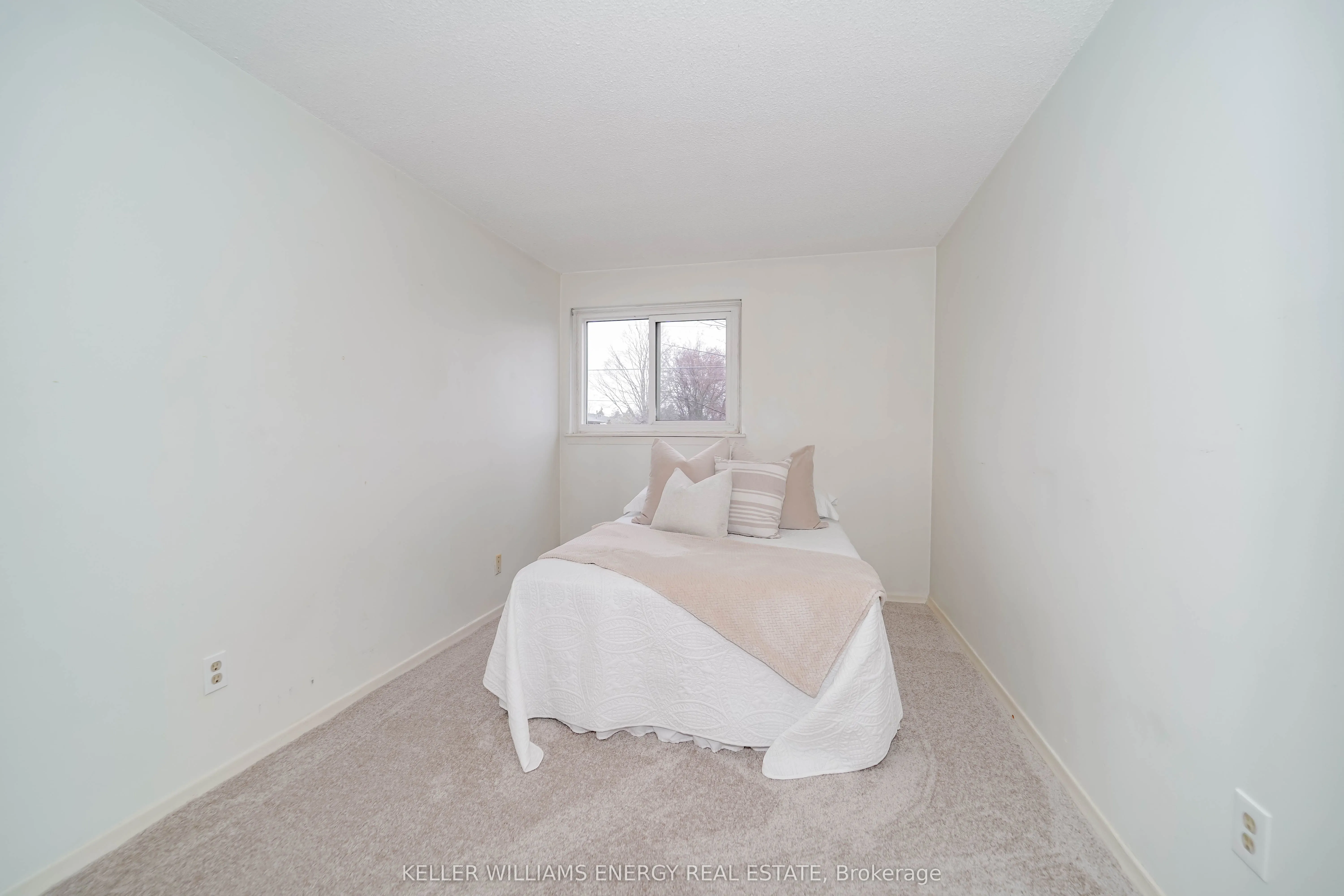 1333 Mary Street N #39