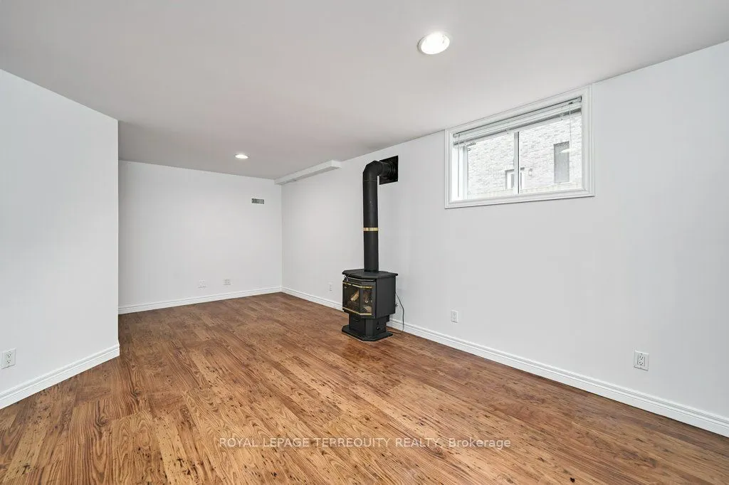 1449 Rosebank Road