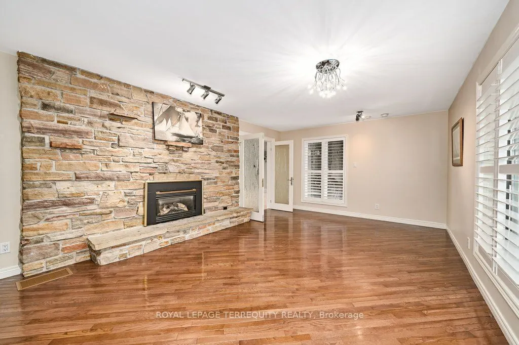 1449 Rosebank Road