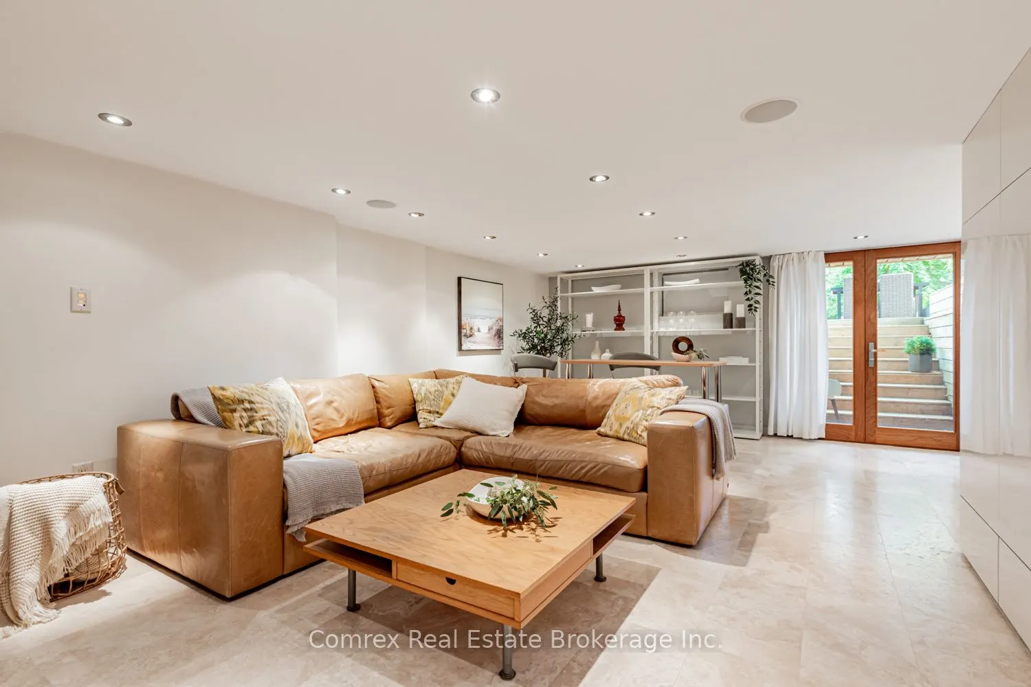 37 Victoria Park Avenue