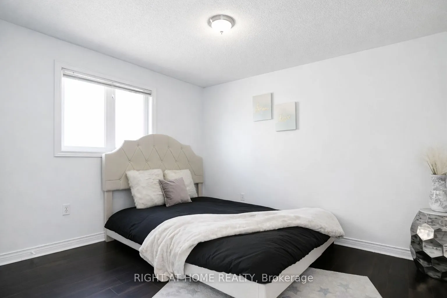 169 Dooley Crescent