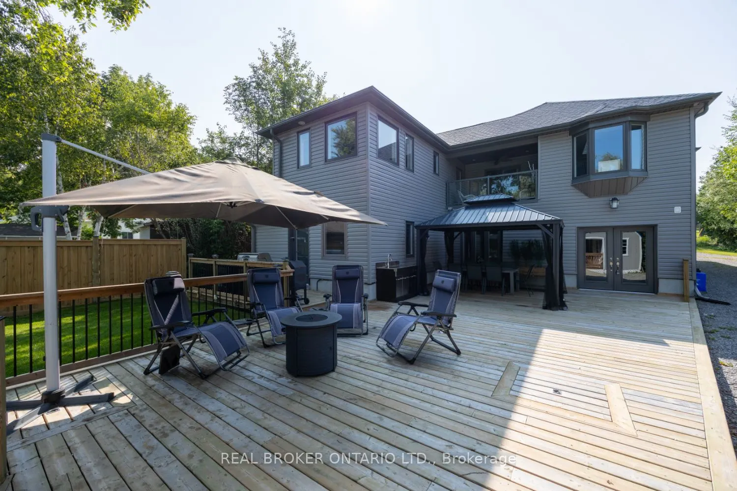 526 View Lake Road