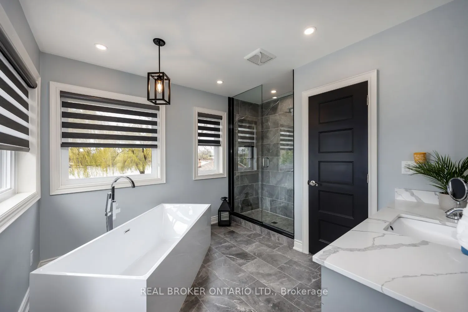 526 View Lake Road