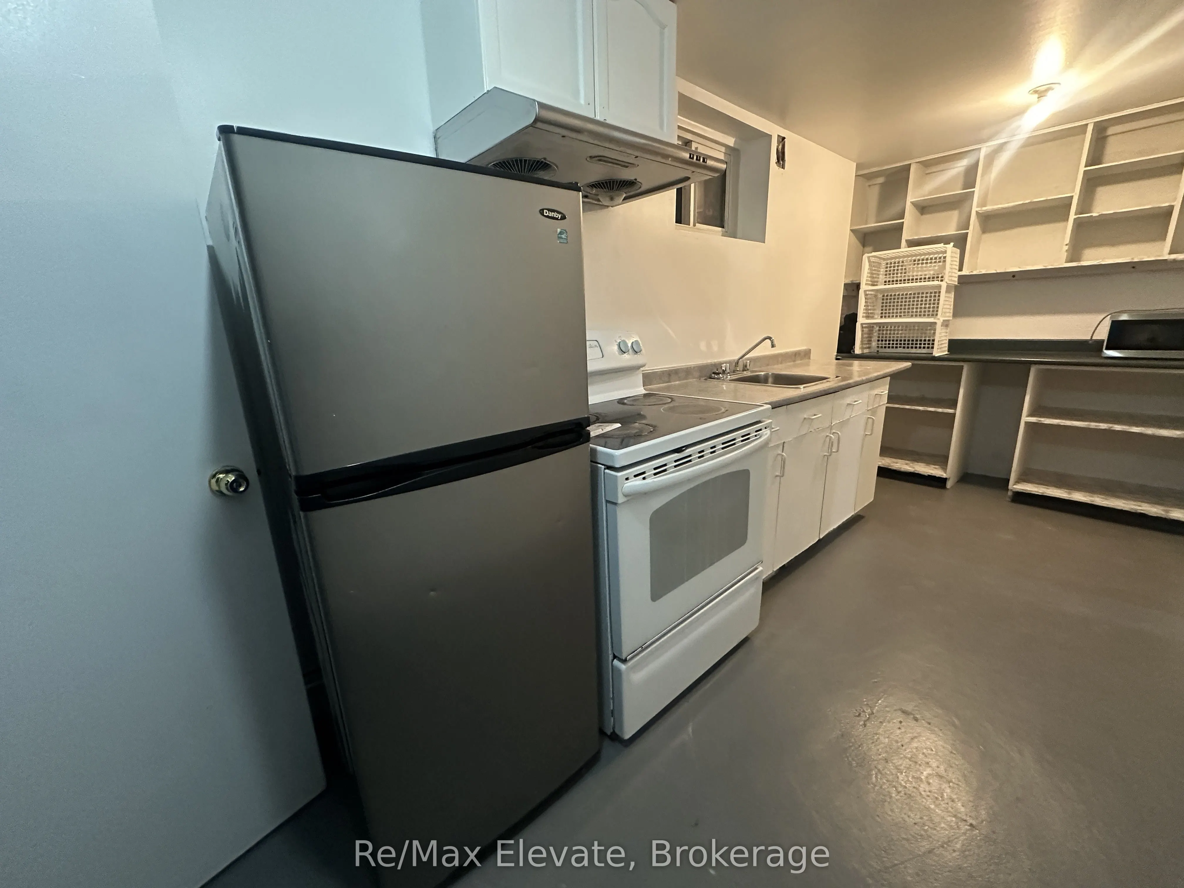 81 Amberjack Boulevard