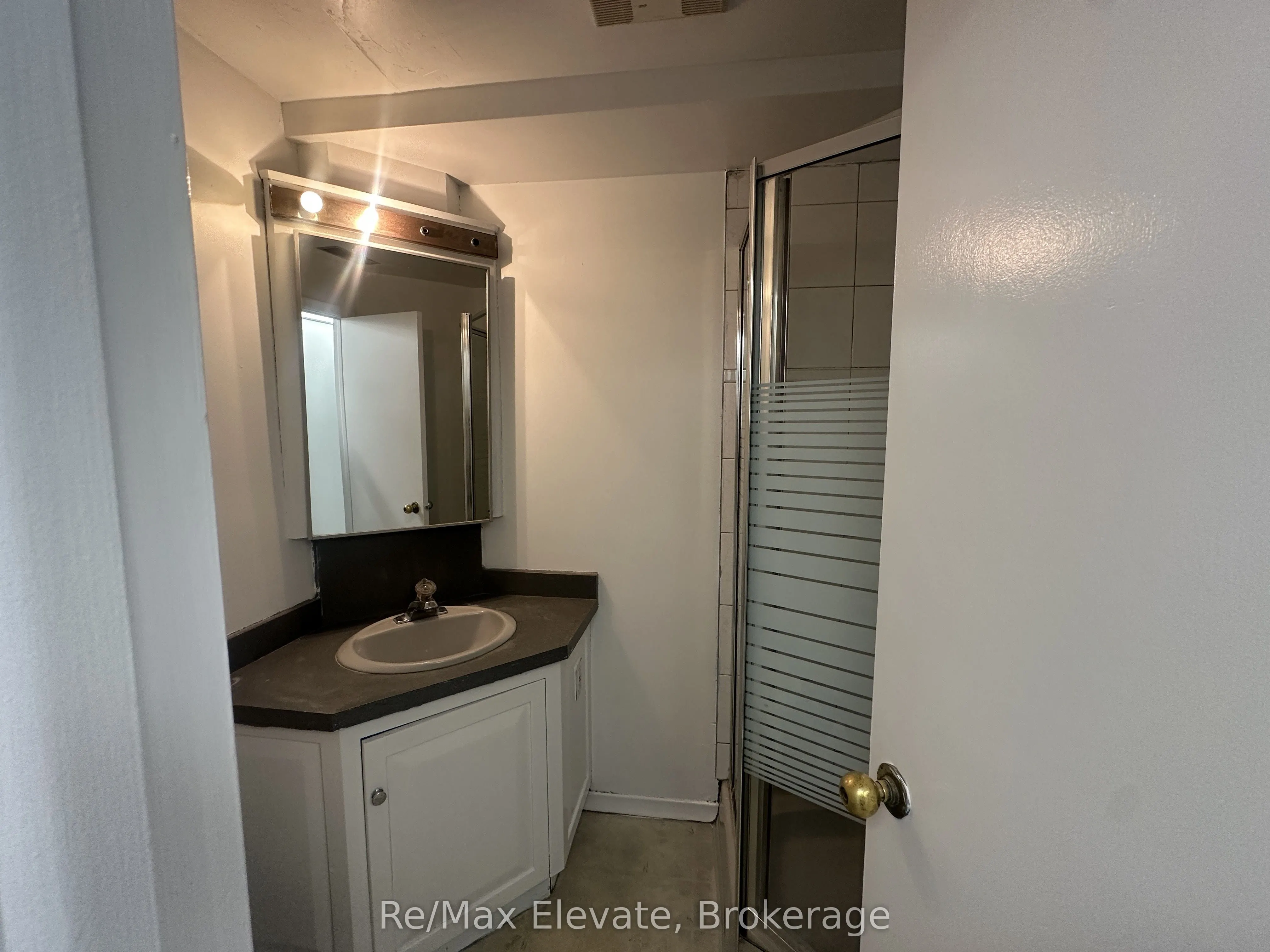 81 Amberjack Boulevard