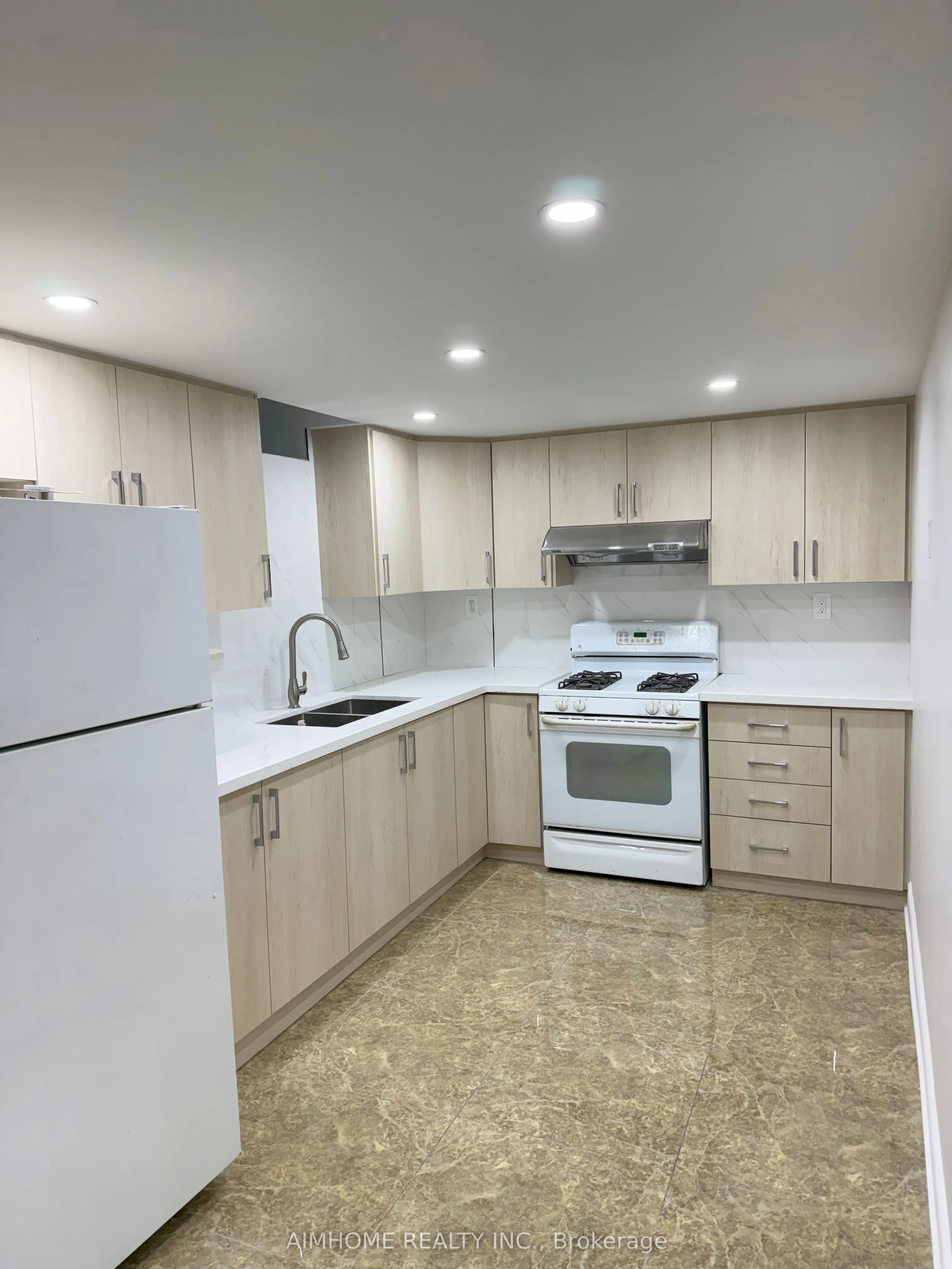 28 Heatherbank Trail #Basement unit#1
