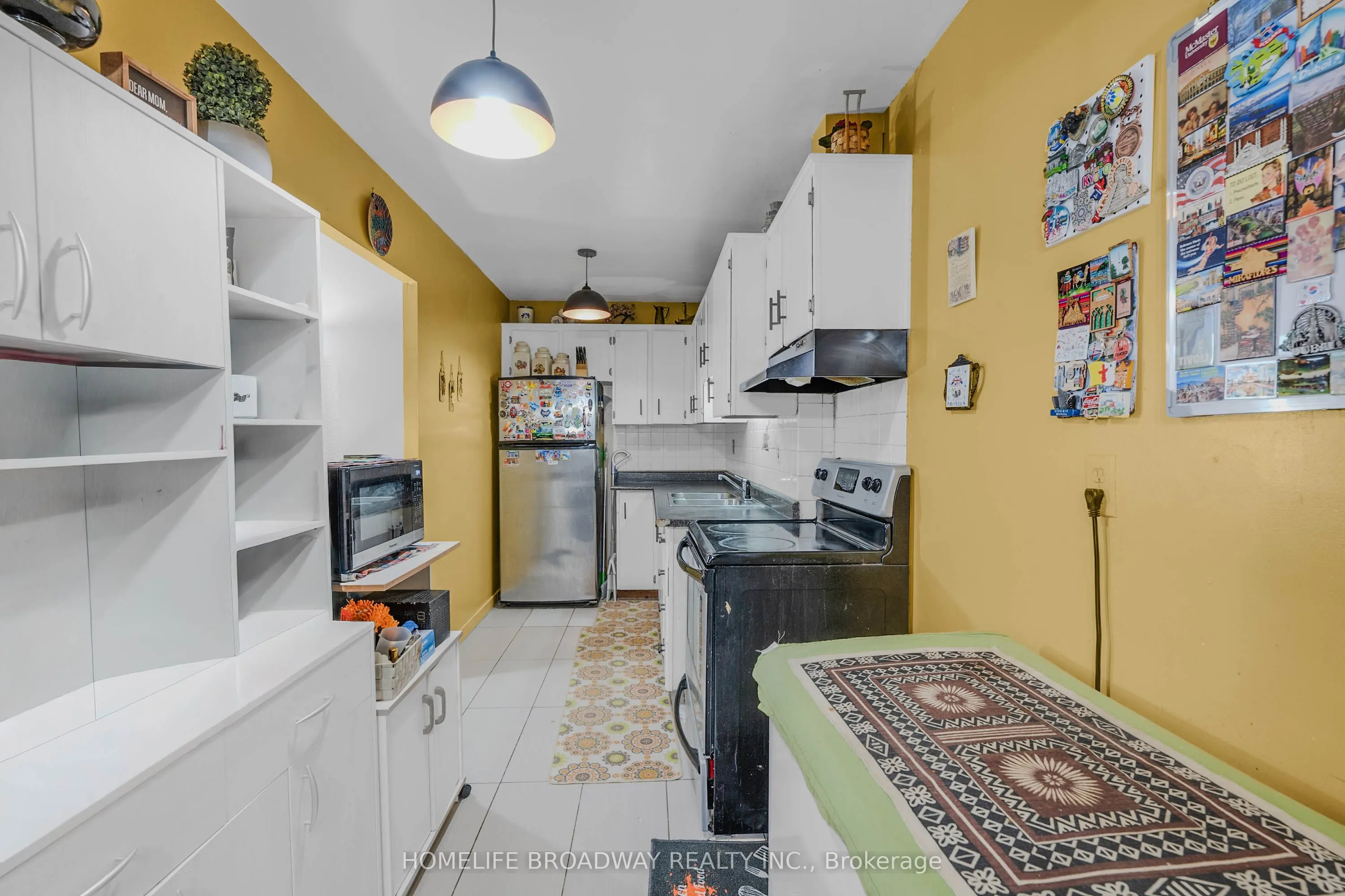 4062 Lawrence Avenue E #205