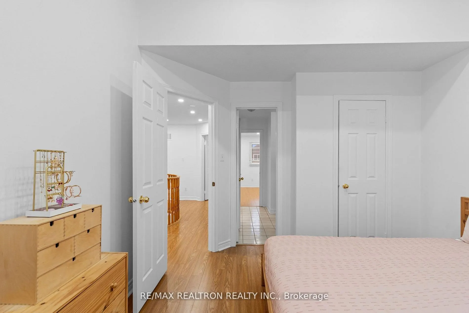 13 Freeston Crescent
