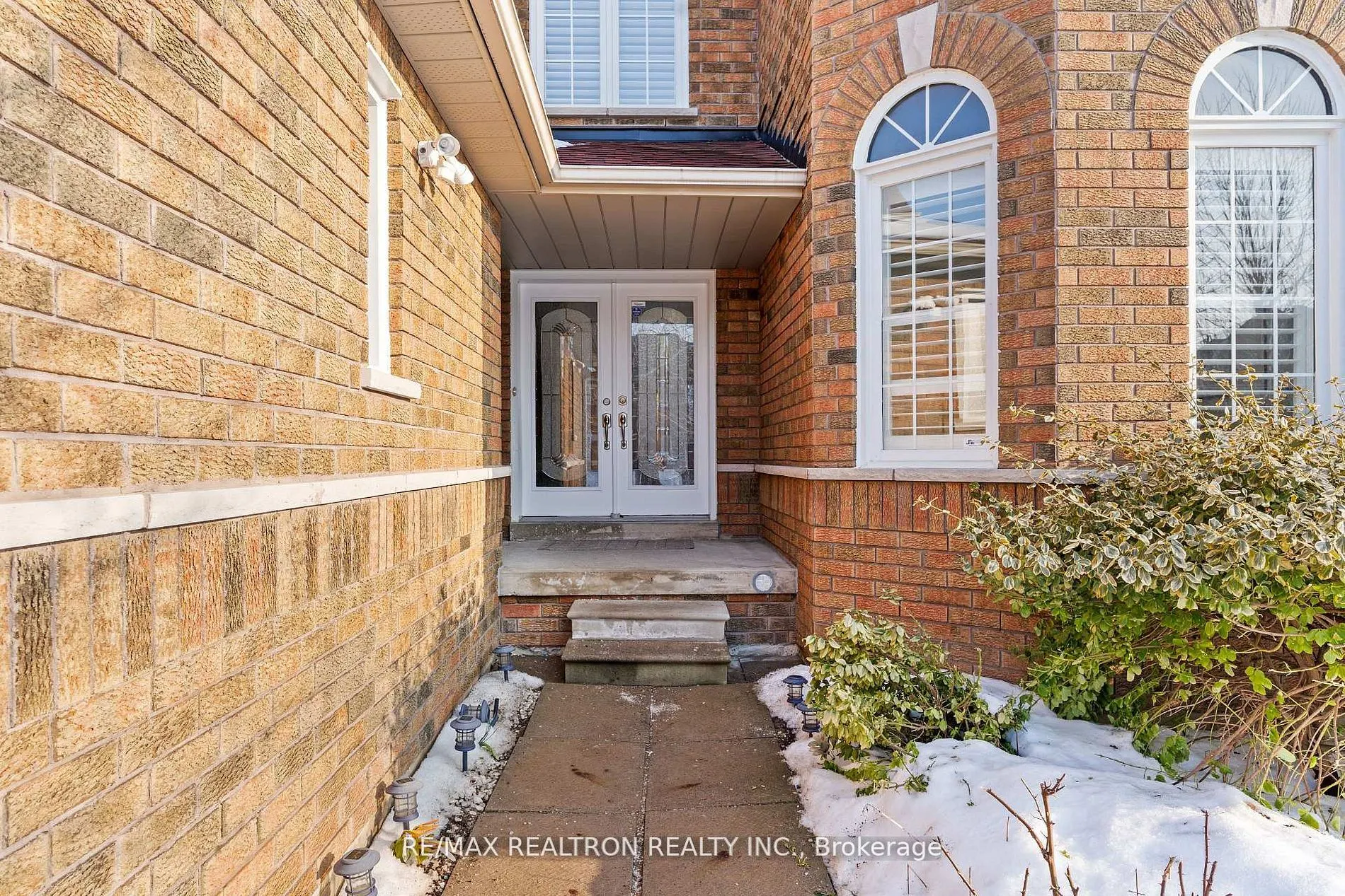 13 Freeston Crescent