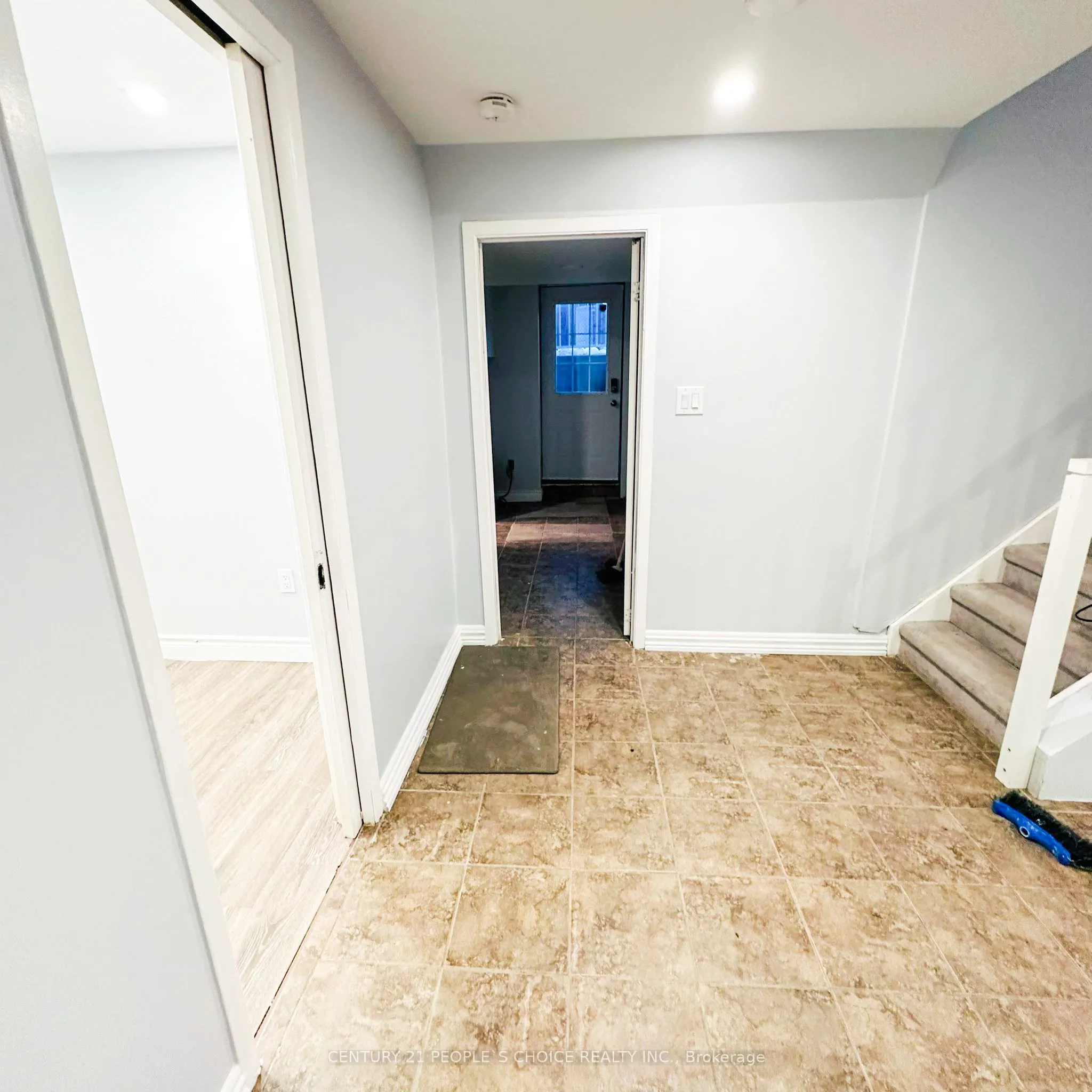 41 Coomer Crescent