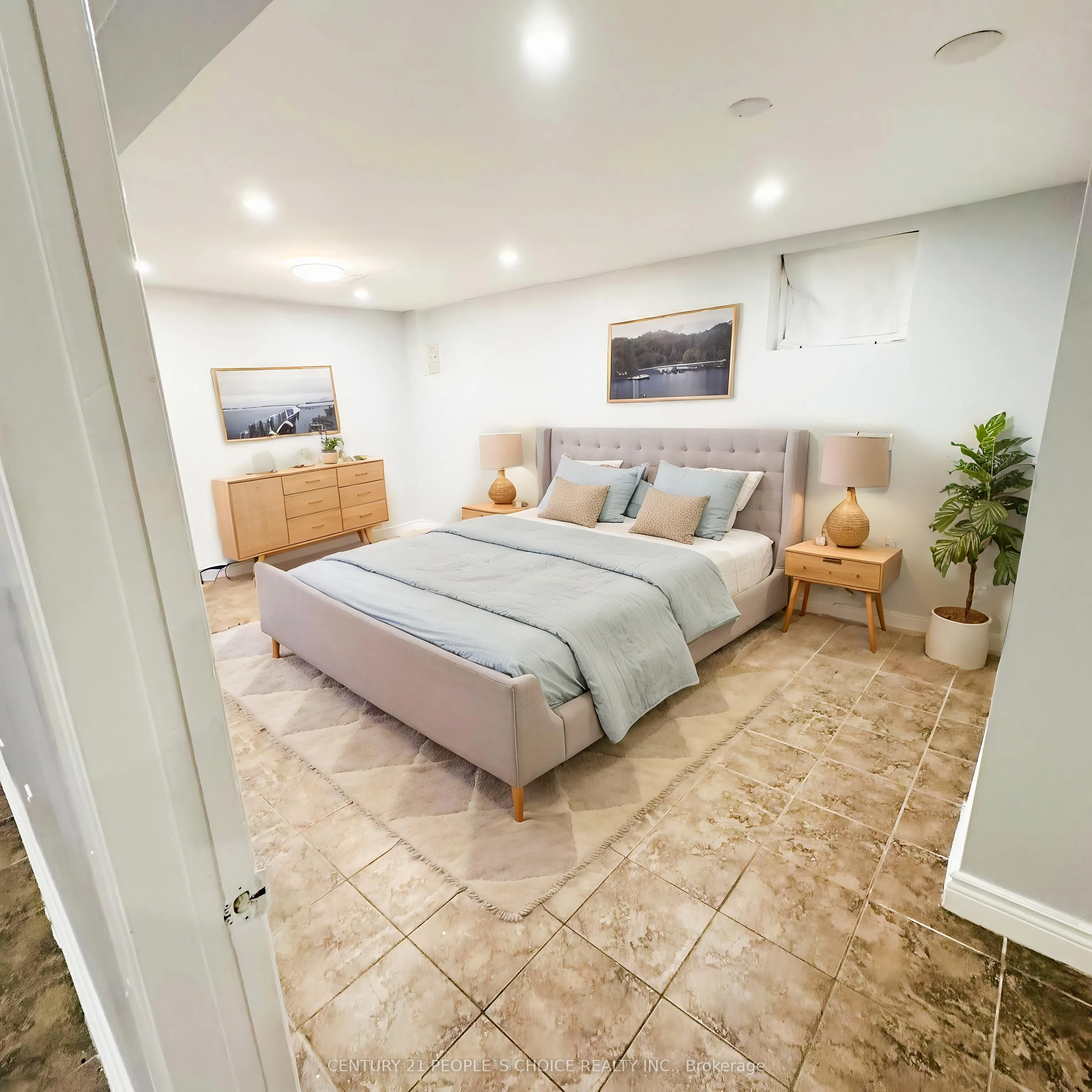 41 Coomer Crescent