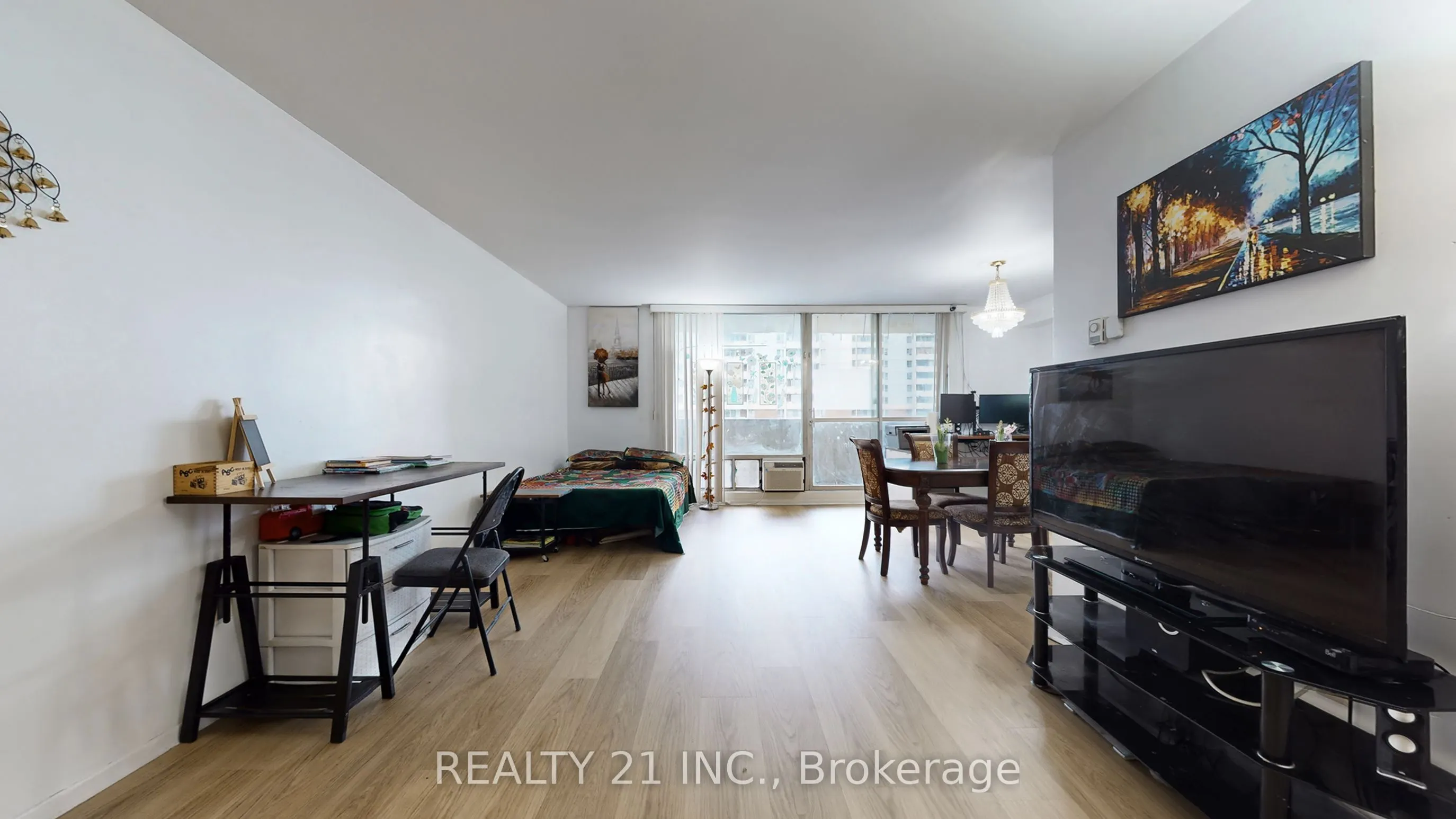 5 Massey Square #2103