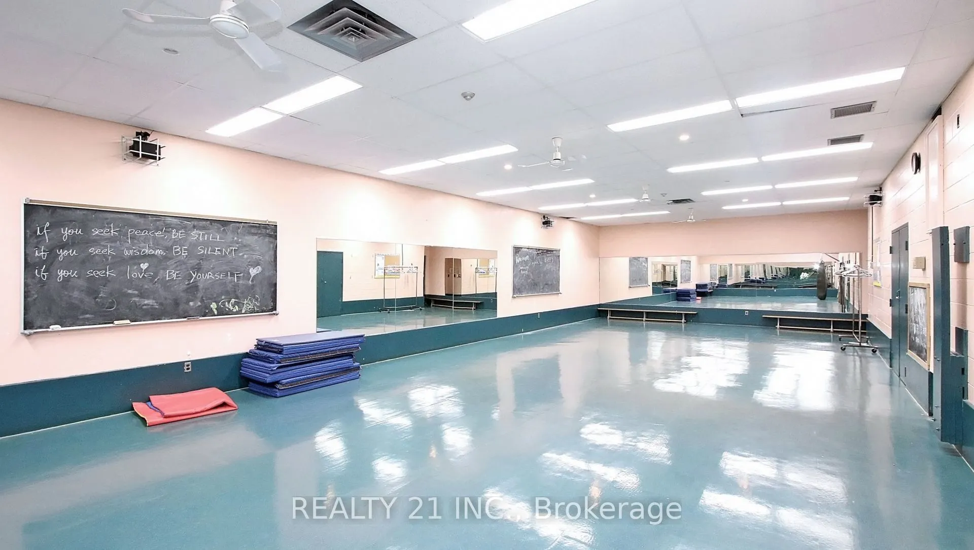 5 Massey Square #2103