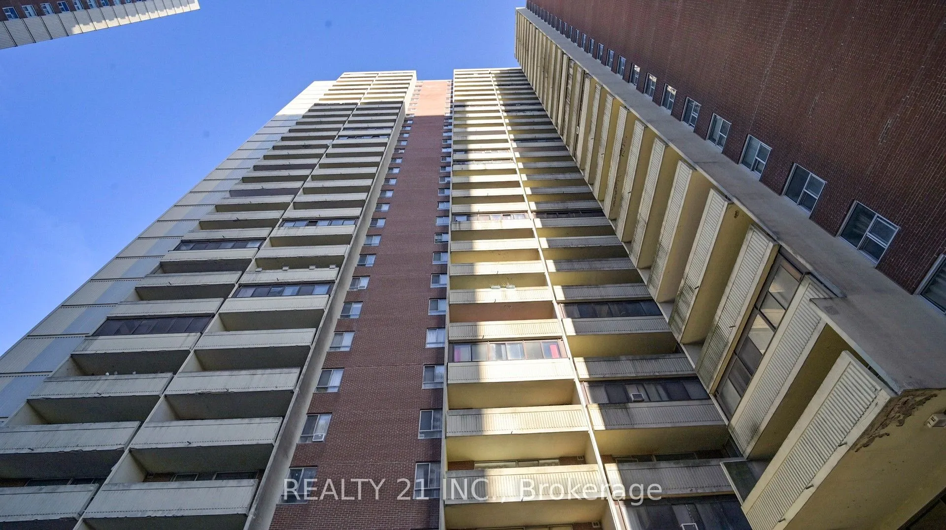 5 Massey Square #2103