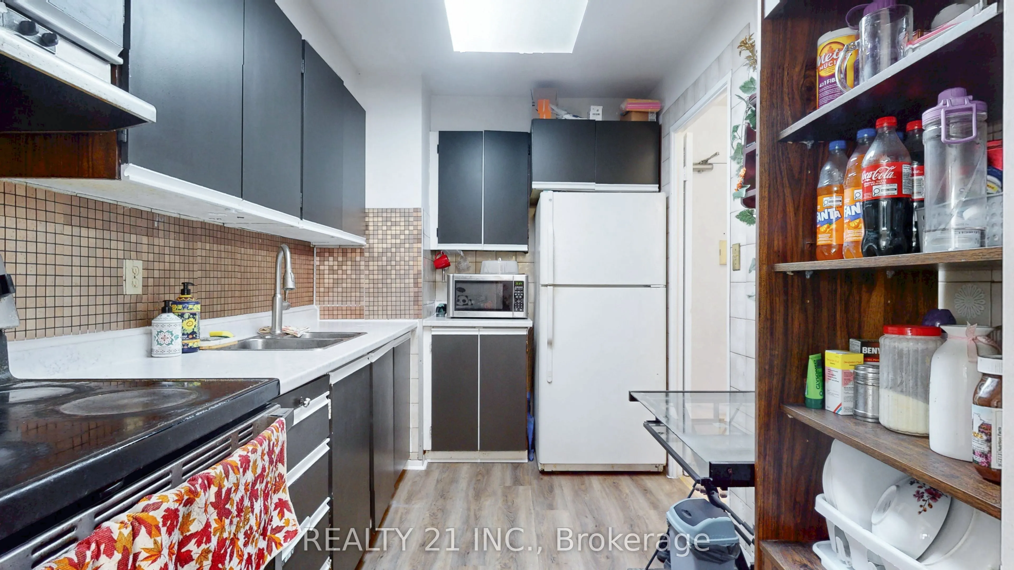 5 Massey Square #2103
