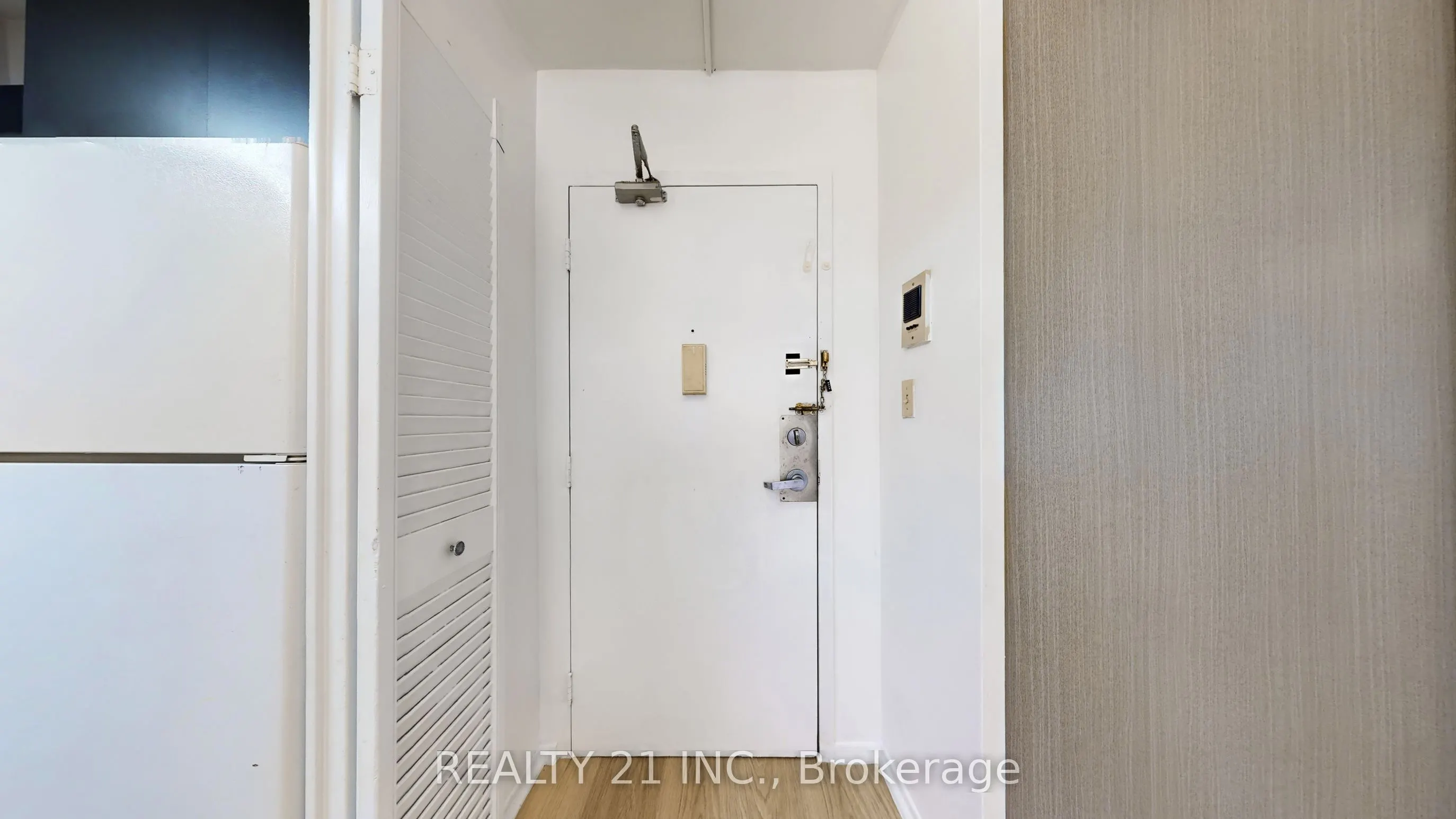 5 Massey Square #2103