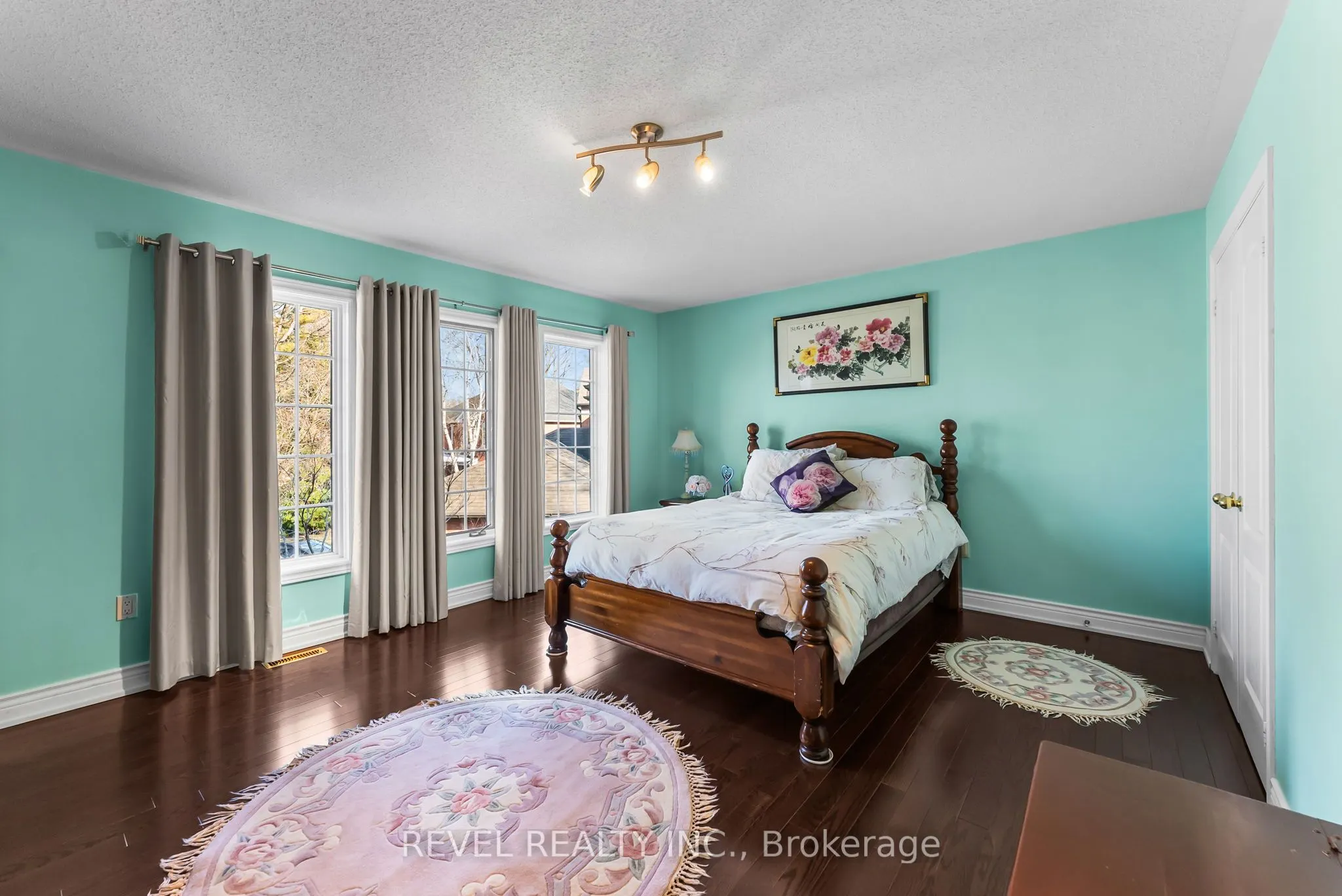 1486 Ashwood Gate