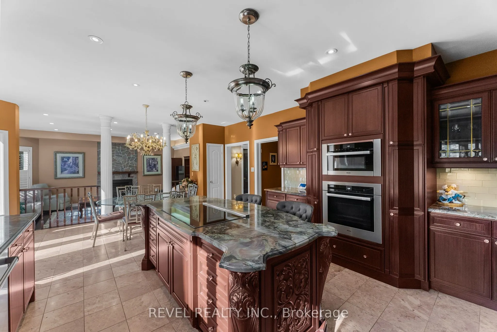1486 Ashwood Gate