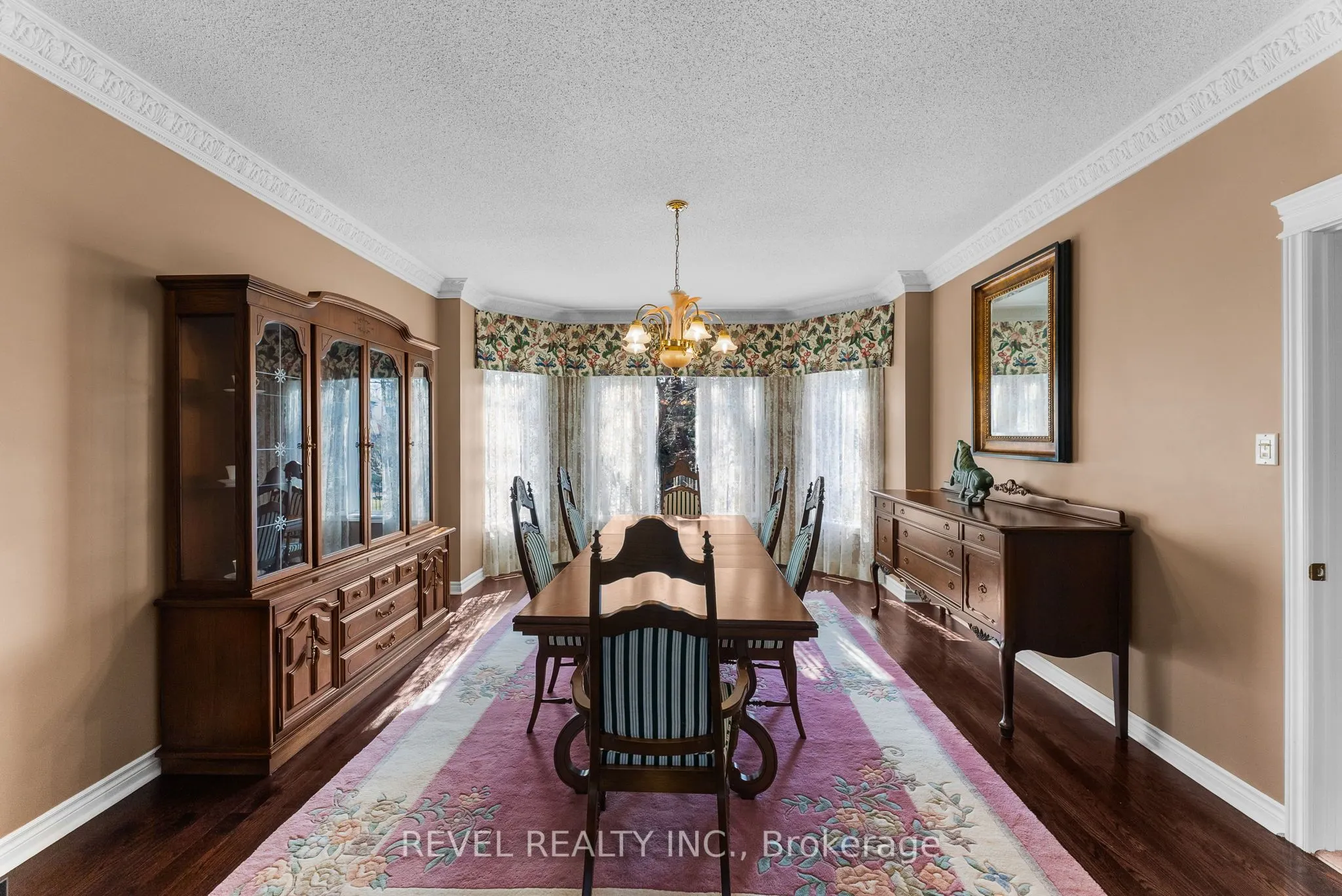 1486 Ashwood Gate