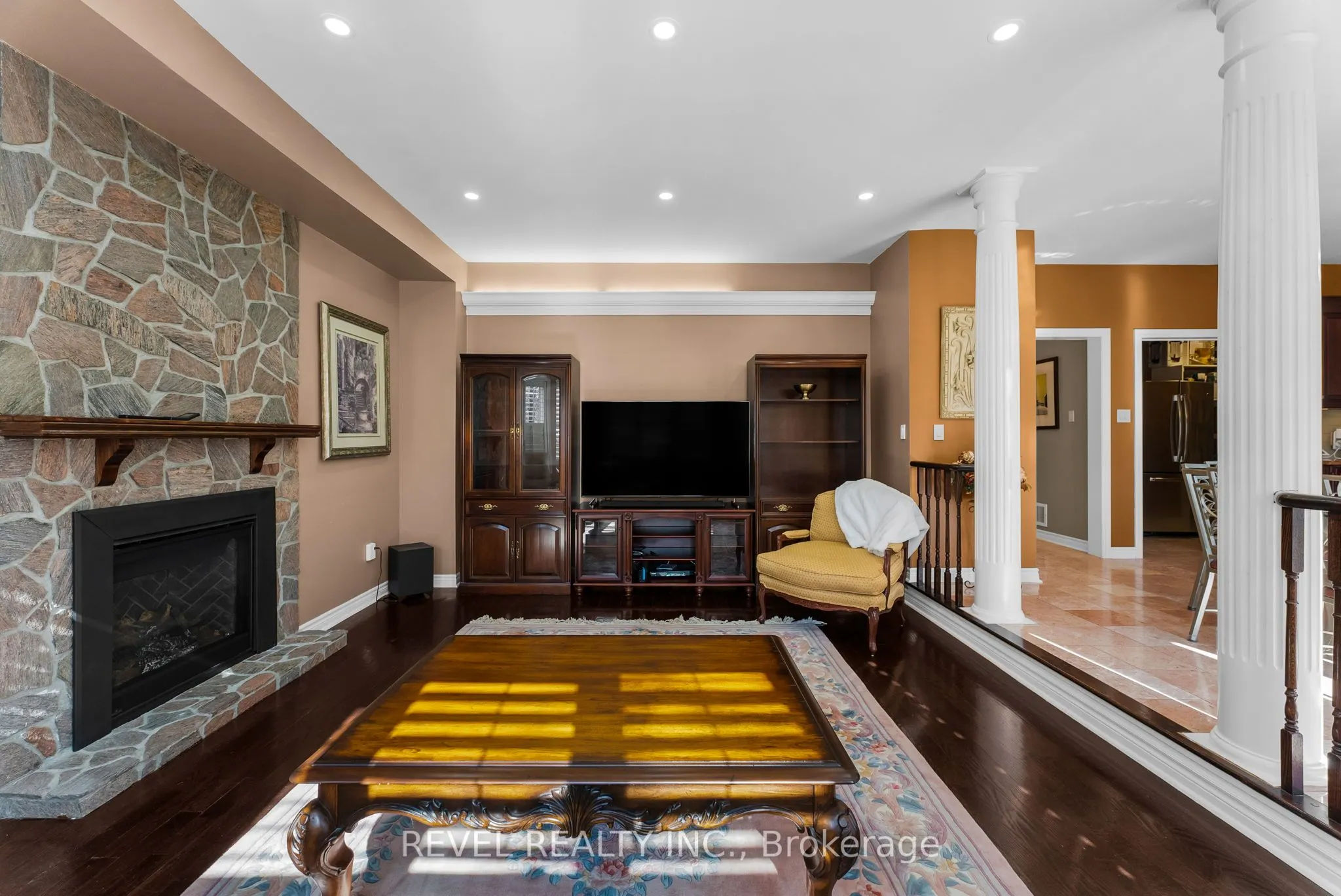 1486 Ashwood Gate