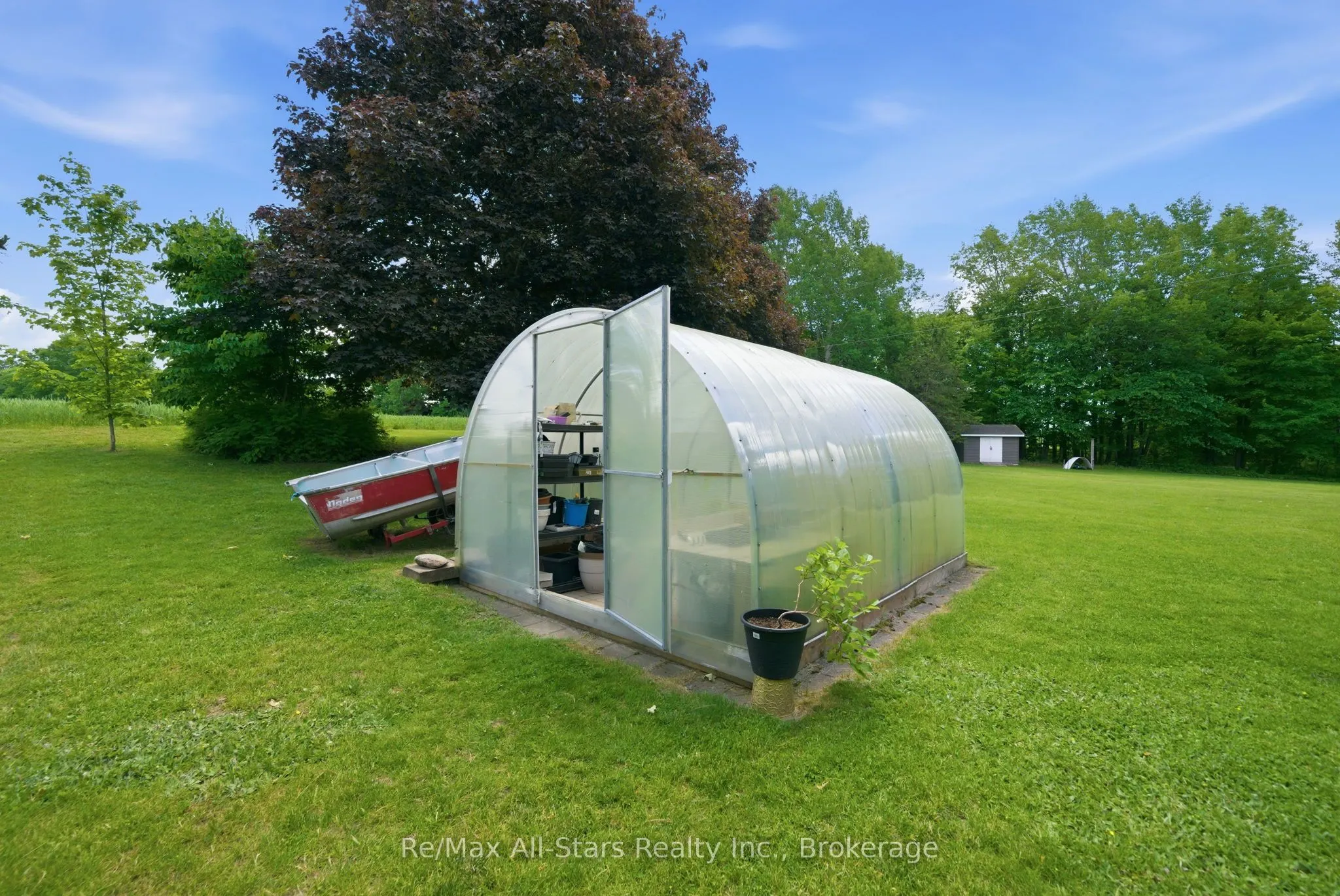 2407 Ashbridge Road