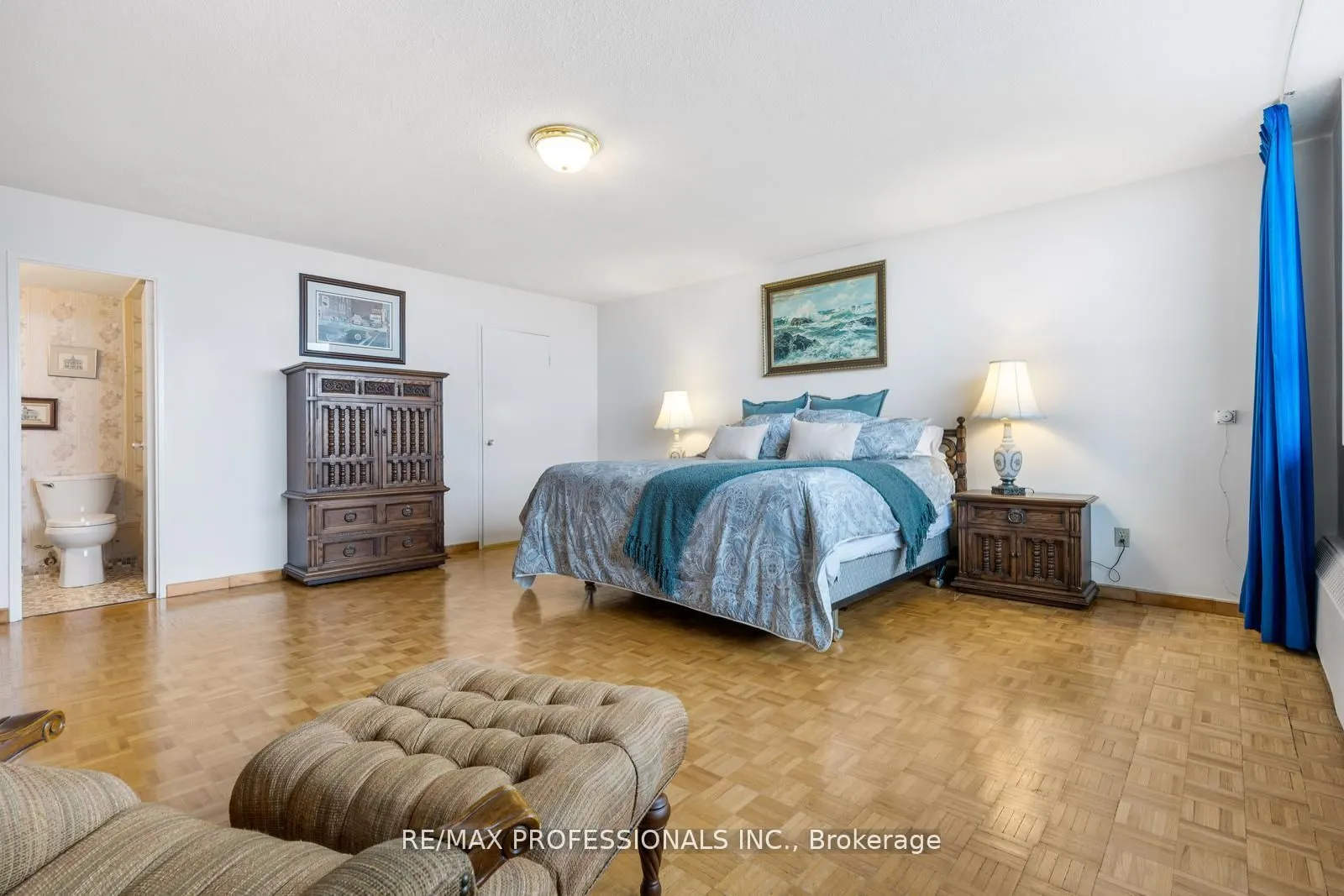 180 Markham Road #1704