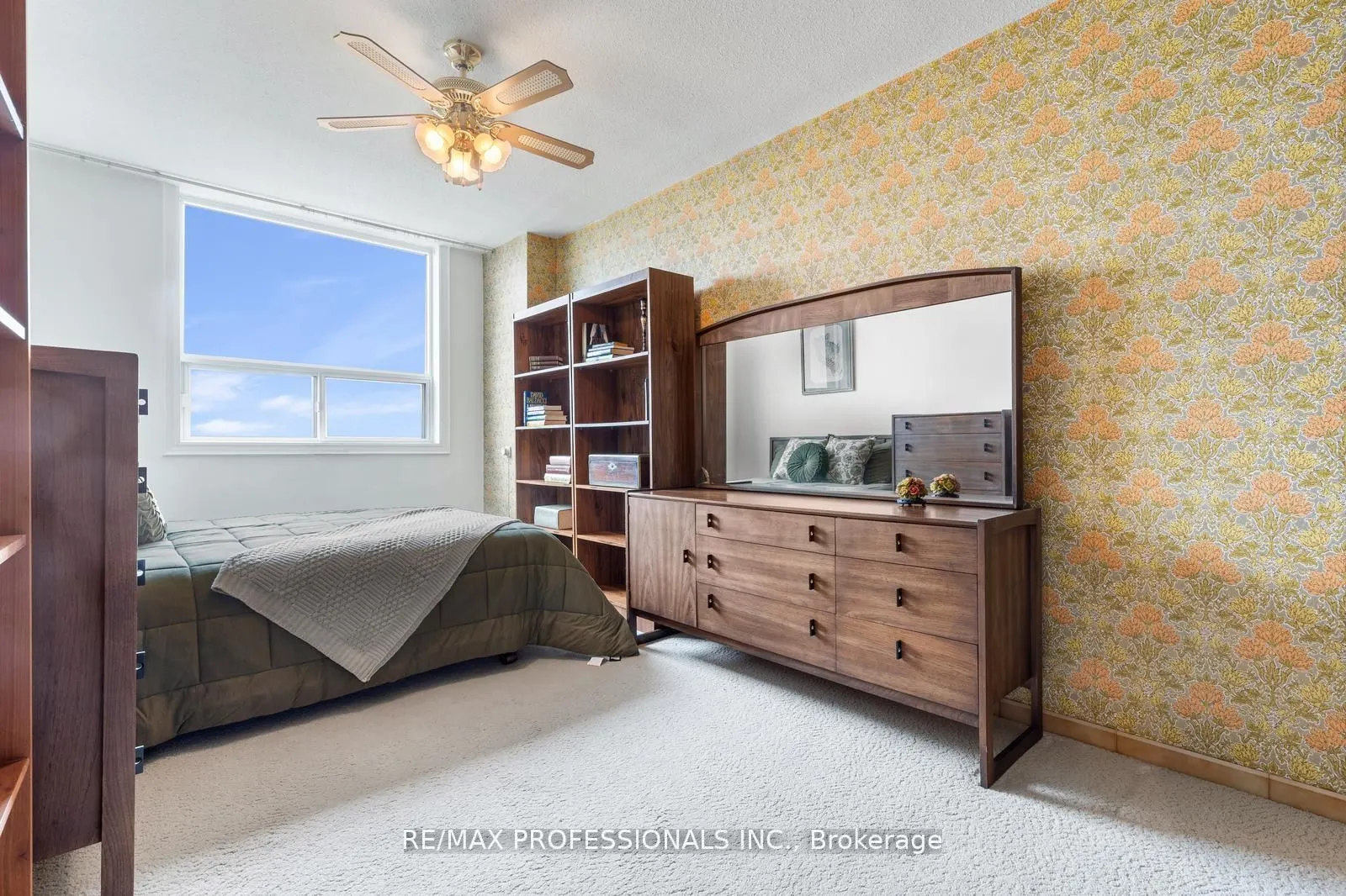 180 Markham Road #1704