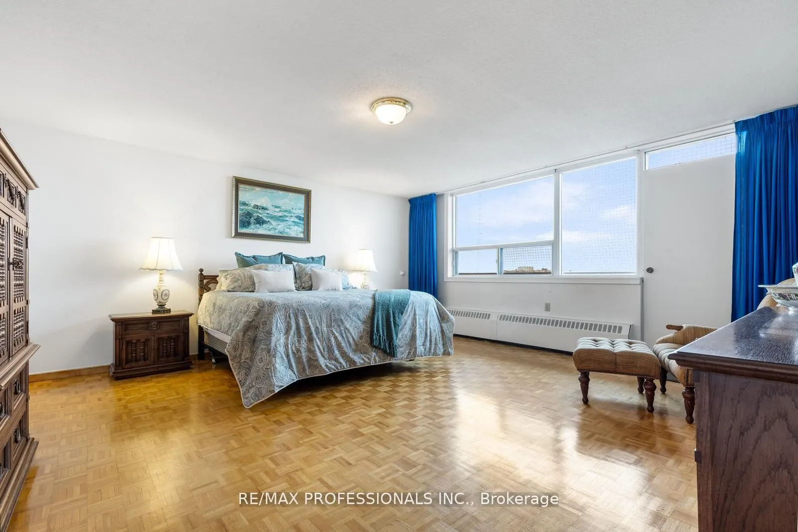 180 Markham Road #1704
