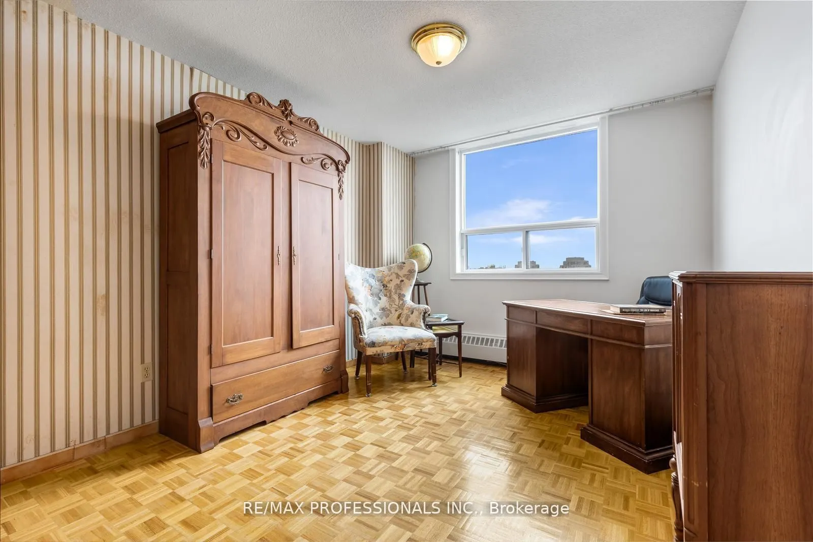 180 Markham Road #1704