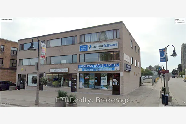 74 Simcoe Street S