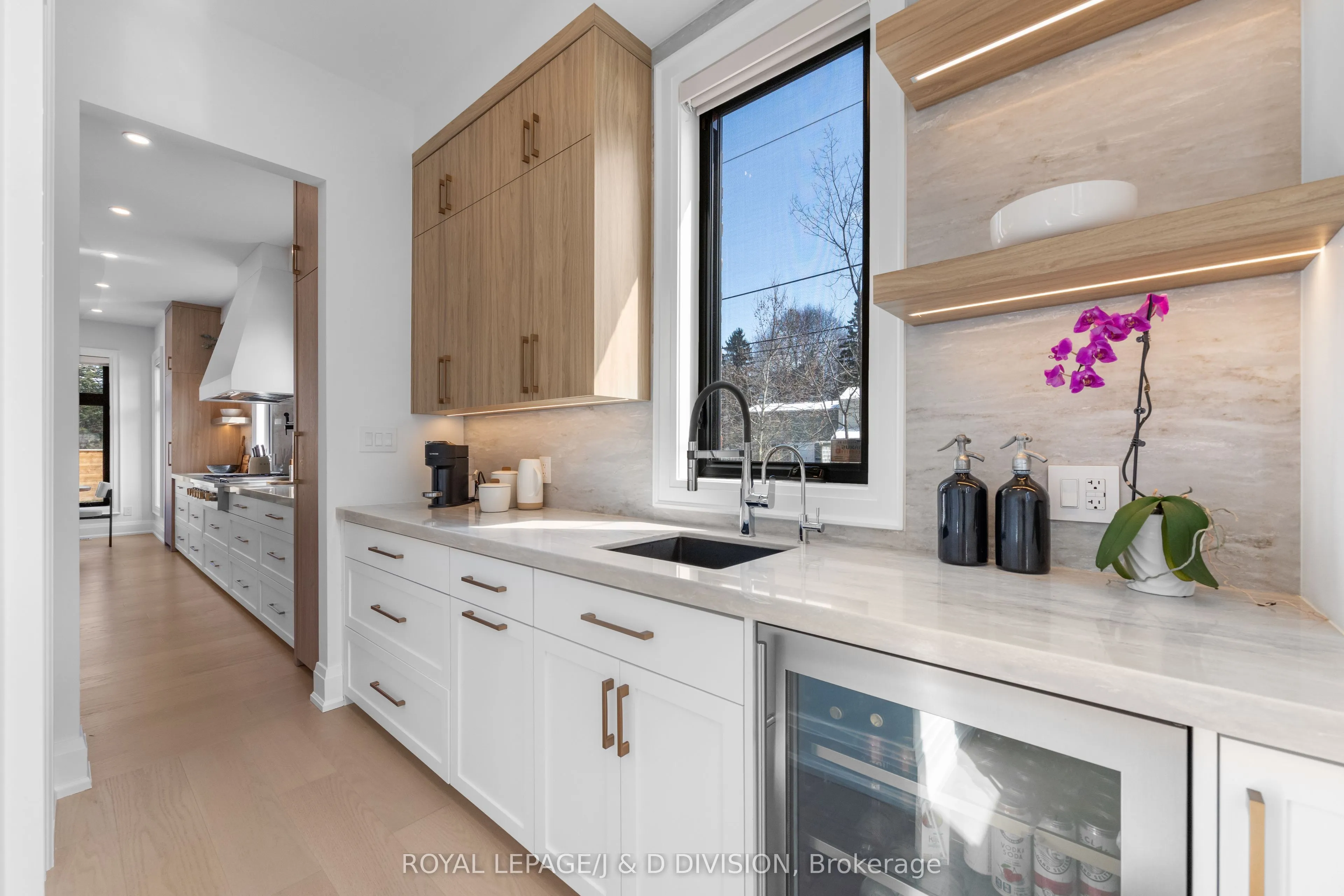 4 Pine Ridge Drive