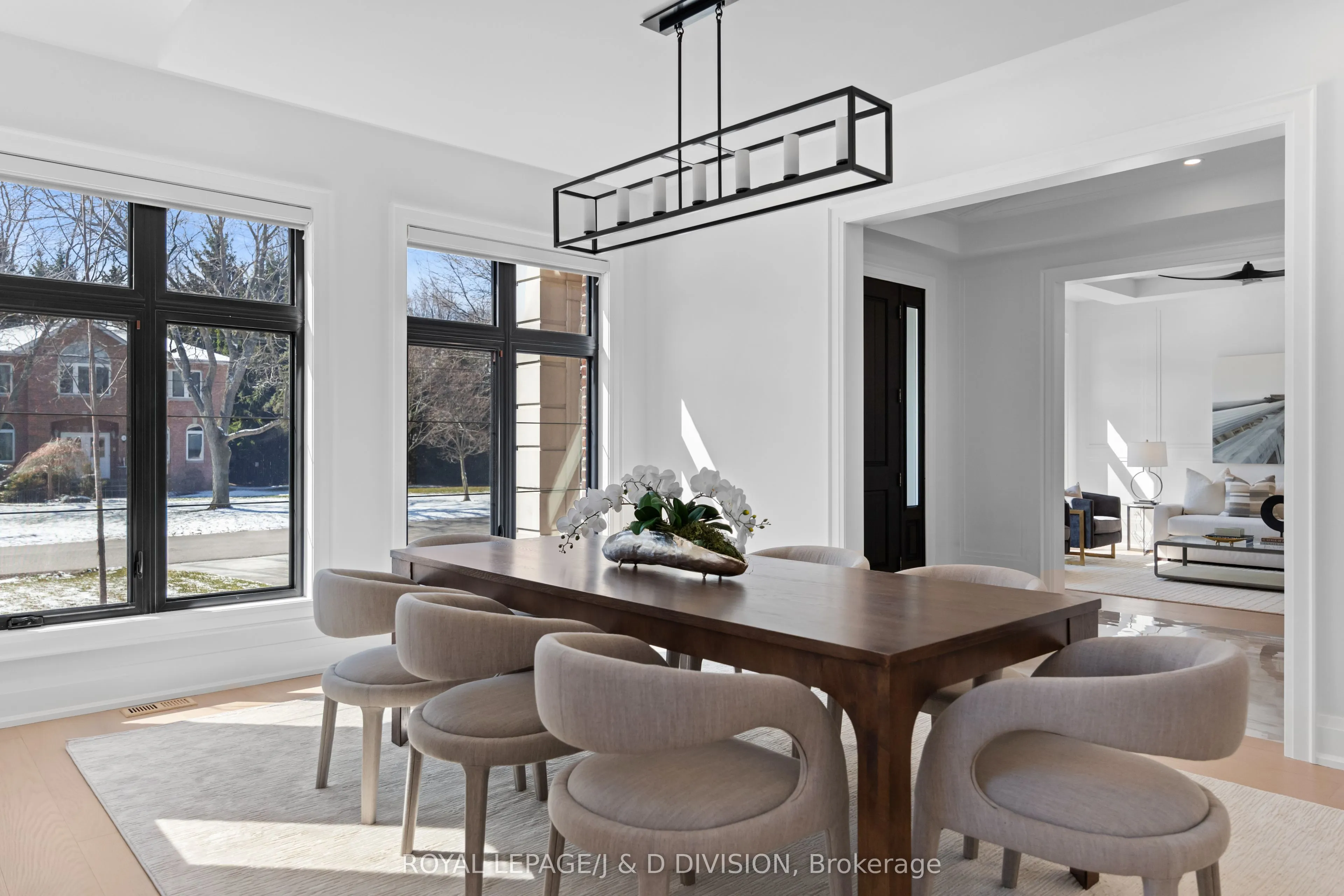 4 Pine Ridge Drive