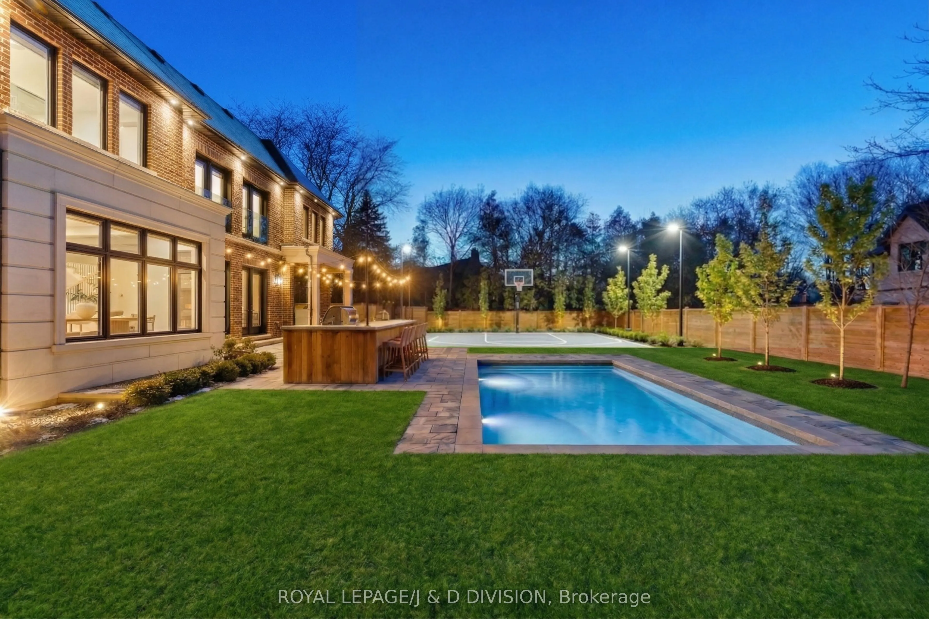 4 Pine Ridge Drive