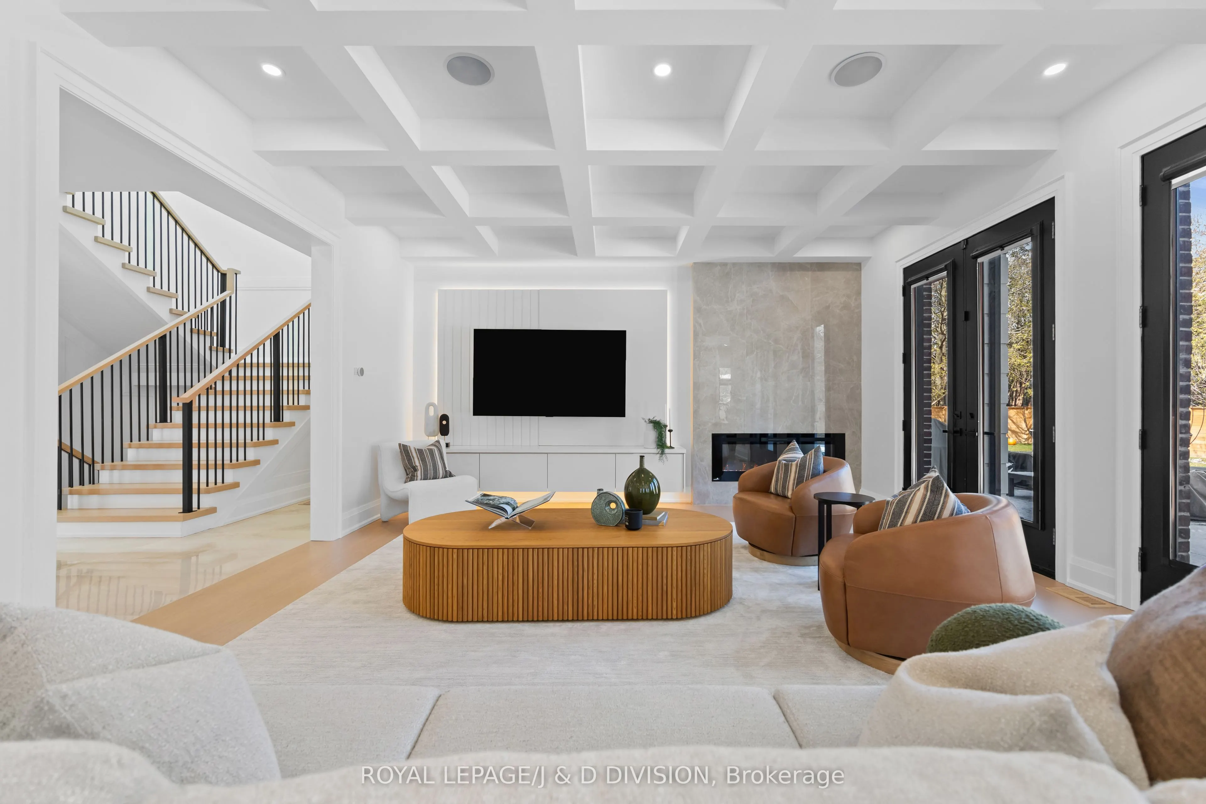 4 Pine Ridge Drive