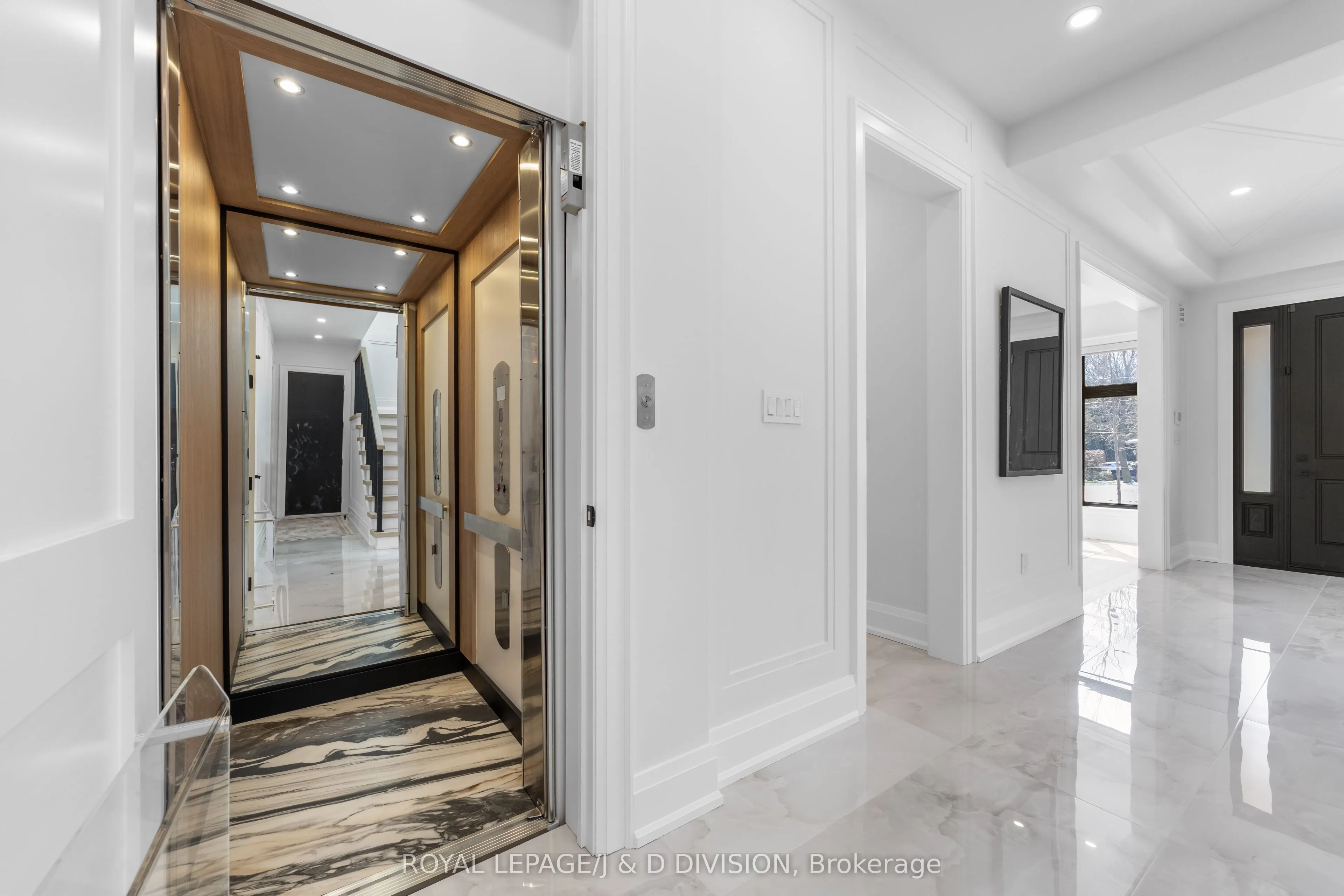 4 Pine Ridge Drive
