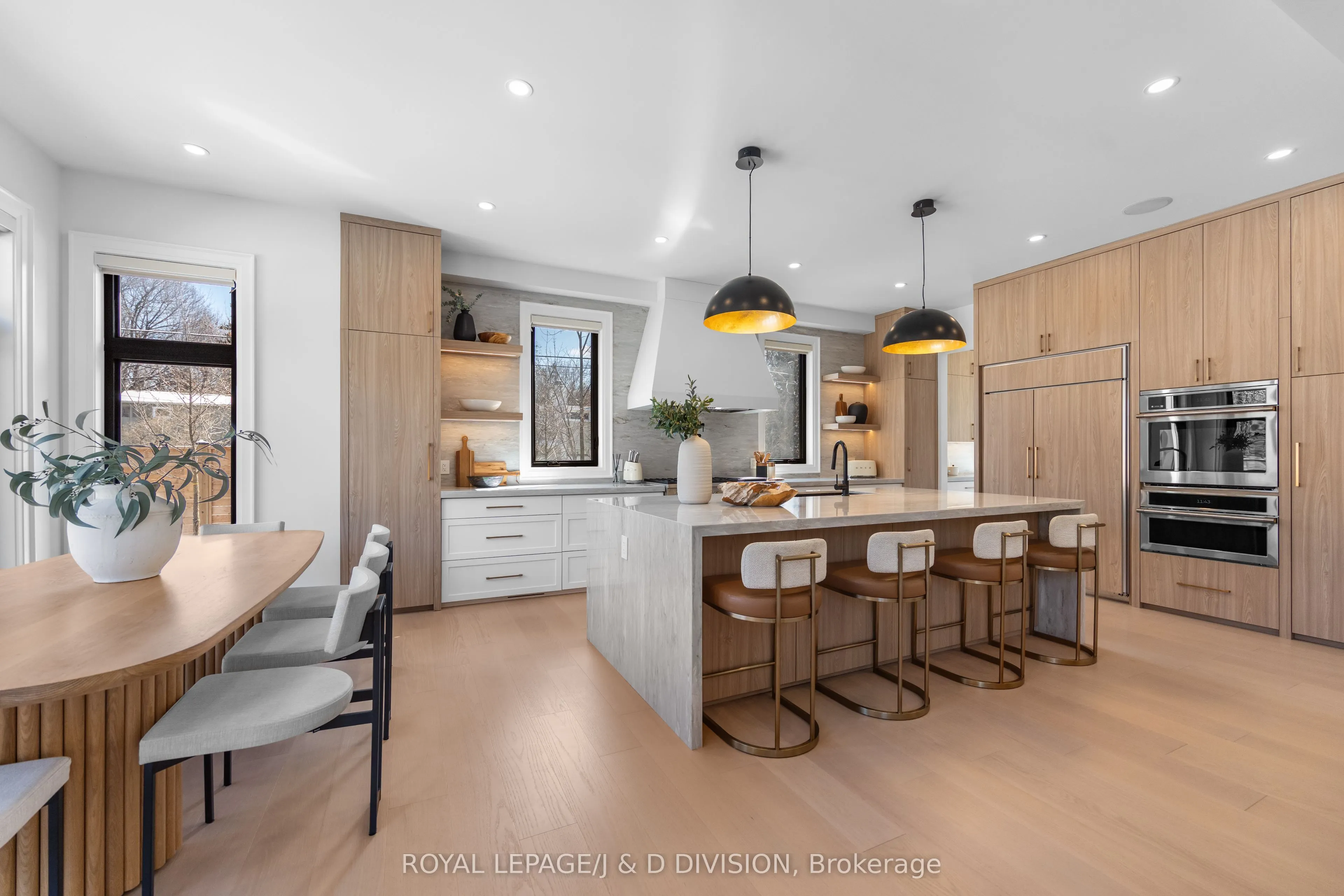 4 Pine Ridge Drive
